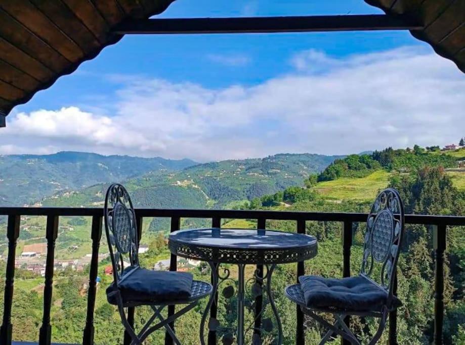 Trabzon'da Lüx Ağaç Ev view 4