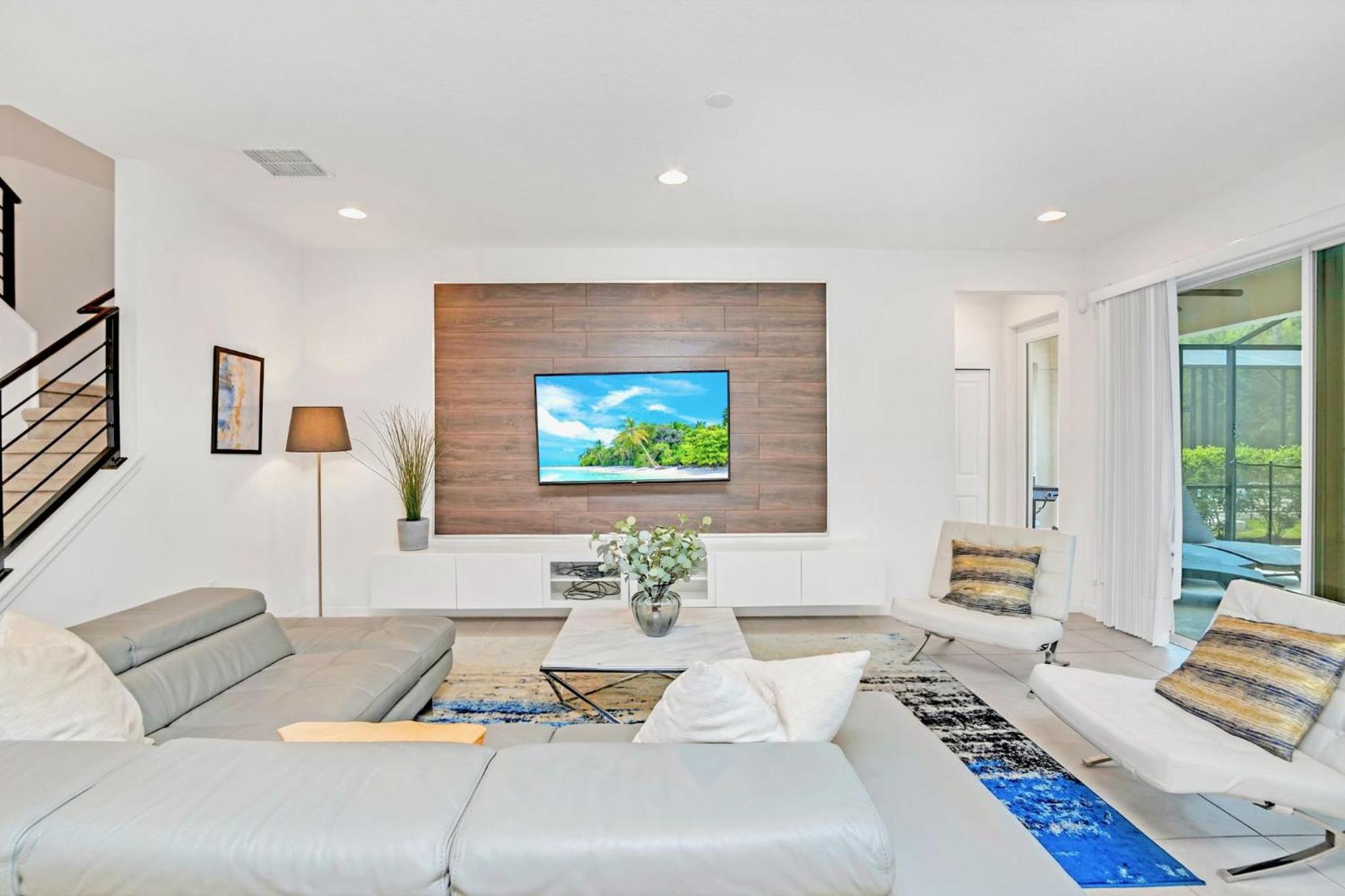 Modern 6BR Home - Pool BBQ Hot Tub - Near Disney view 5