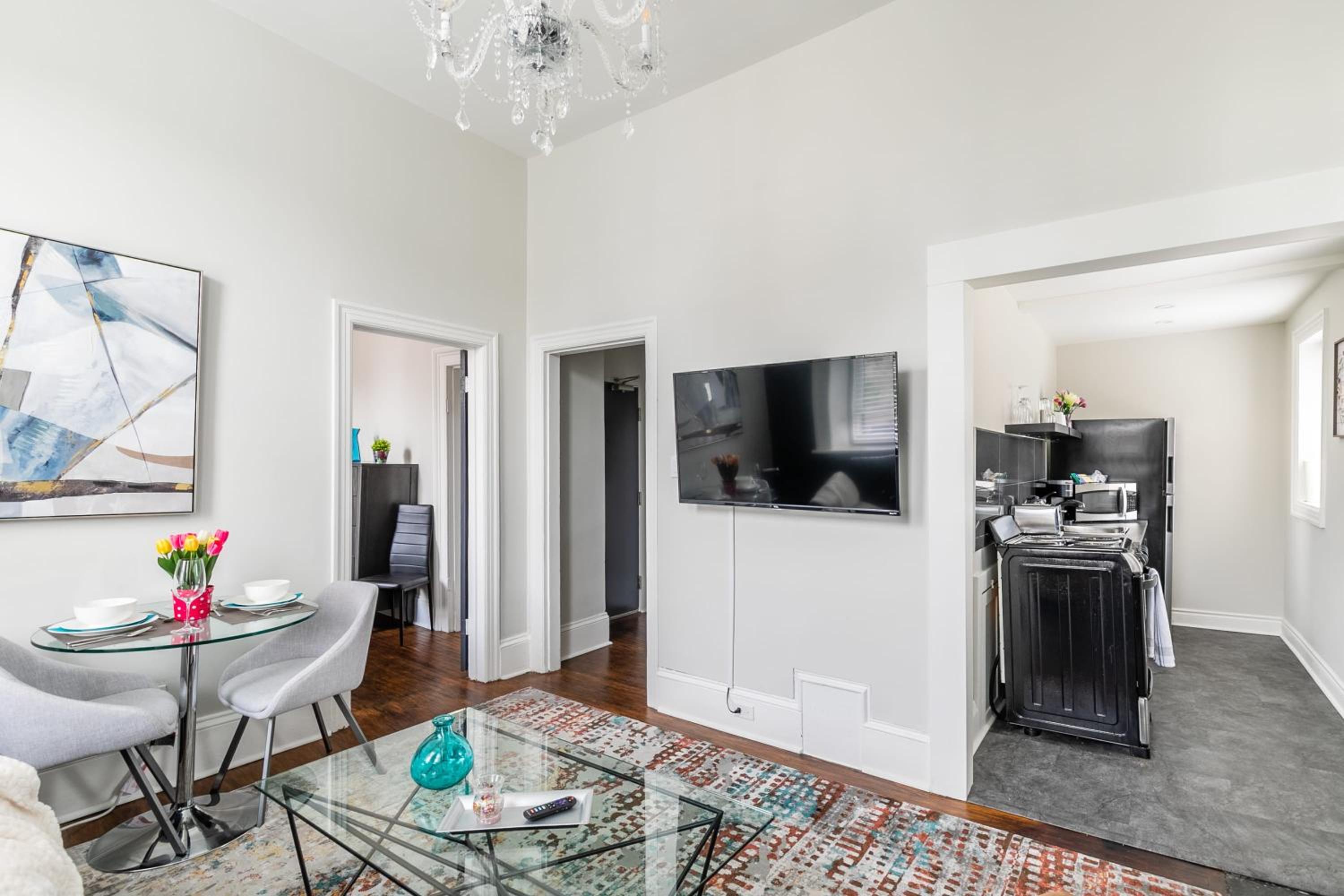 Apartment in the James South Neighborhood