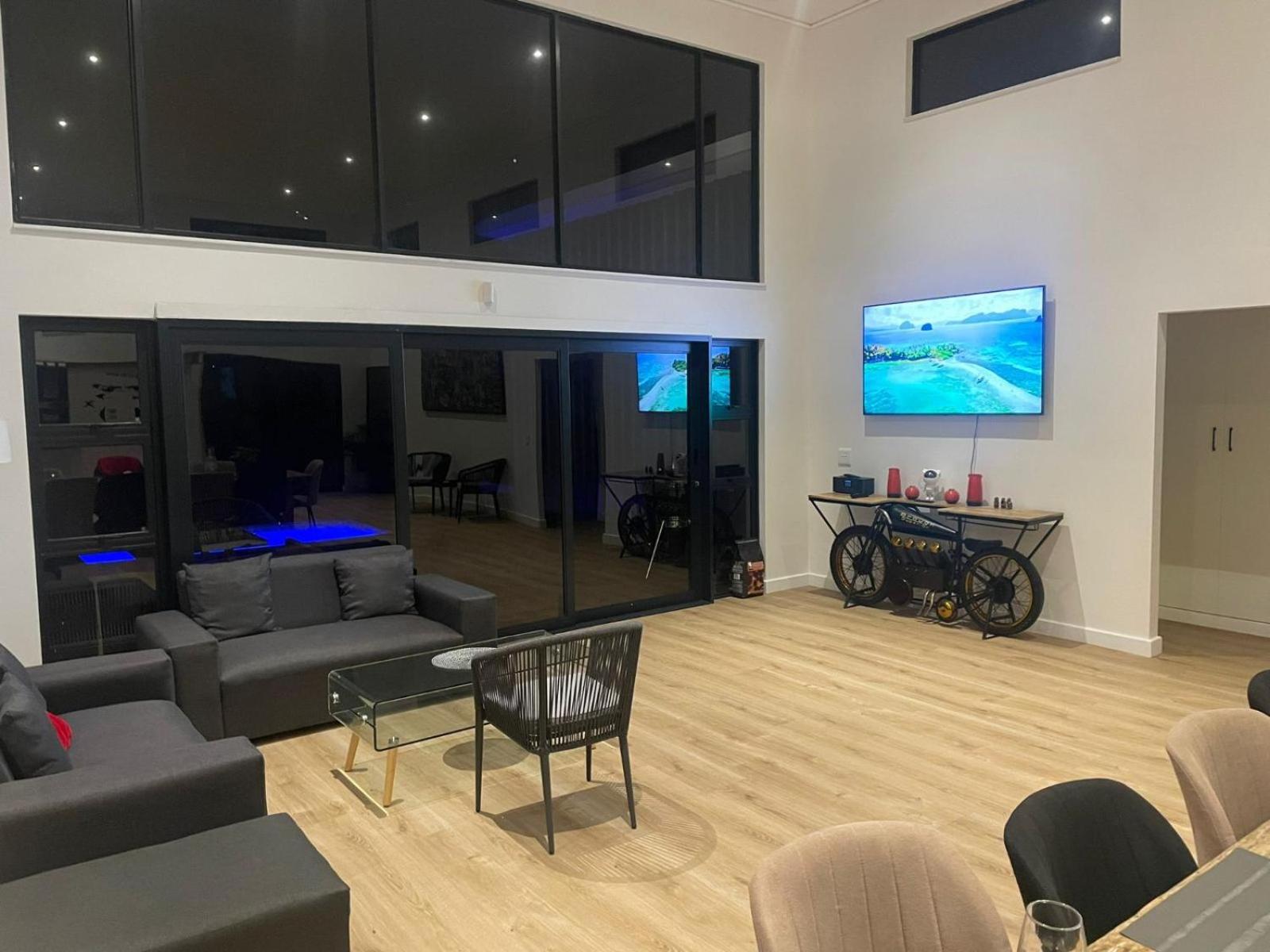 Walkerbay Dunes Lodge