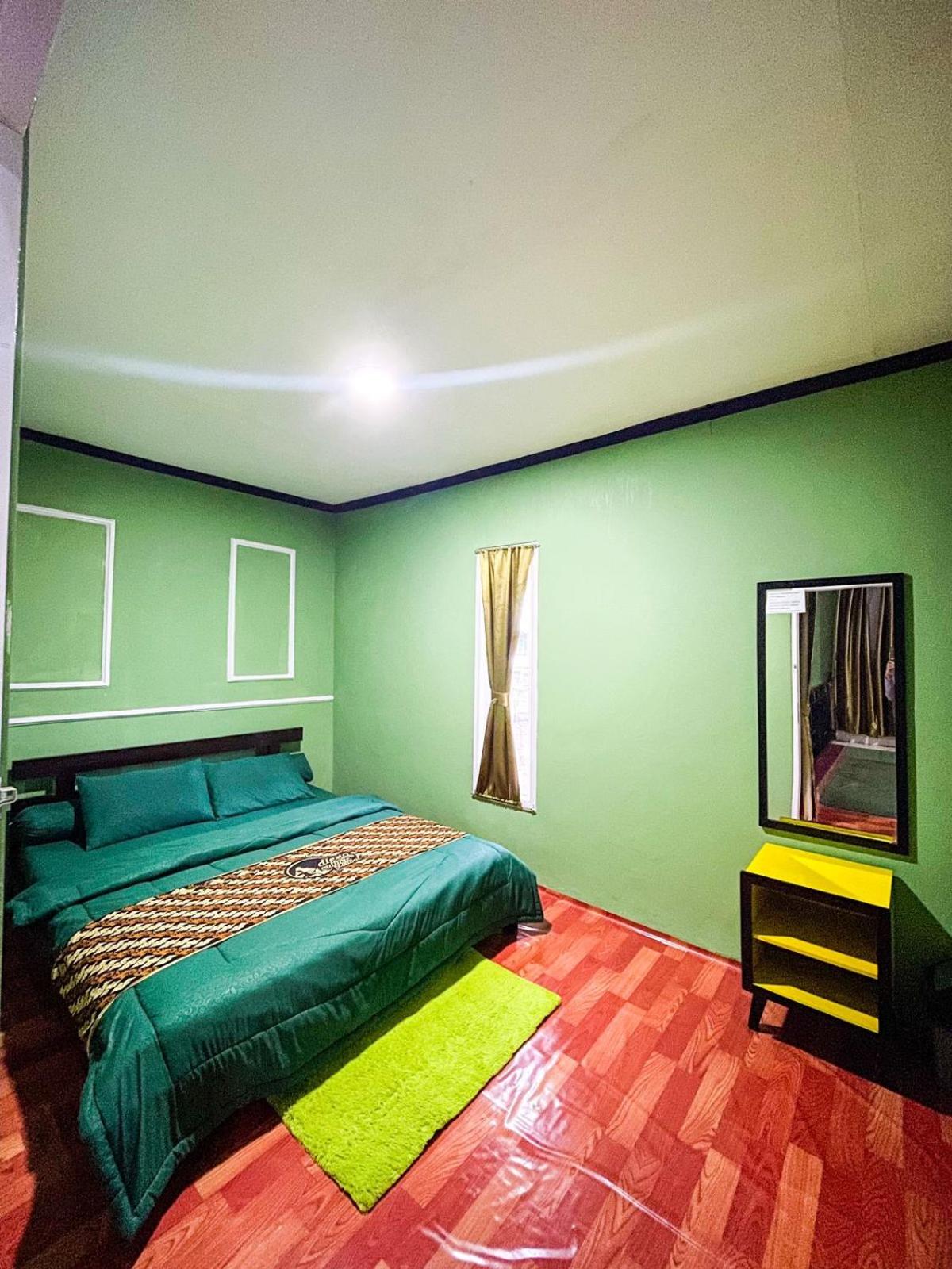 Green Savannah Homestay Syariah view 3