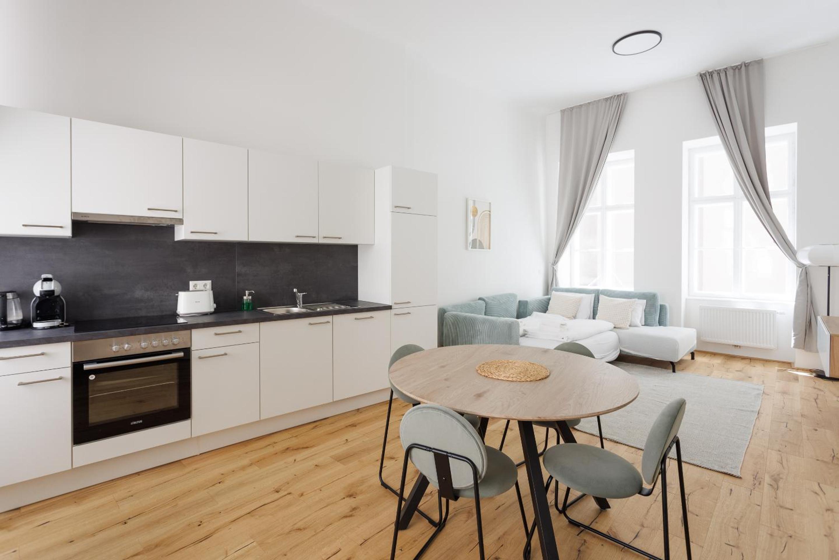Stadtpark City Apartment is Calling - by 4ty3 Apartments