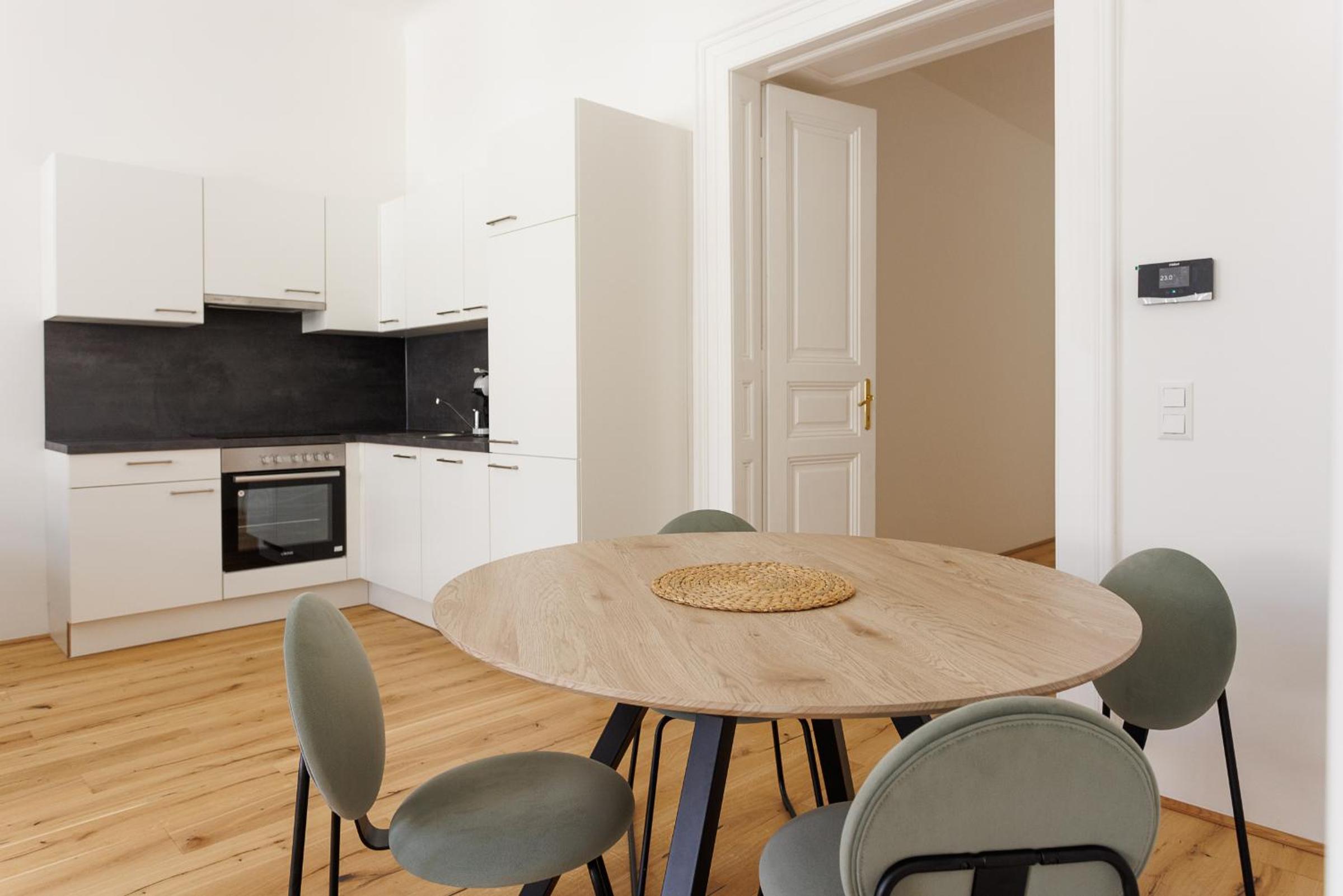 Stadtpark City Apartment is Calling - by 4ty3 Apartments