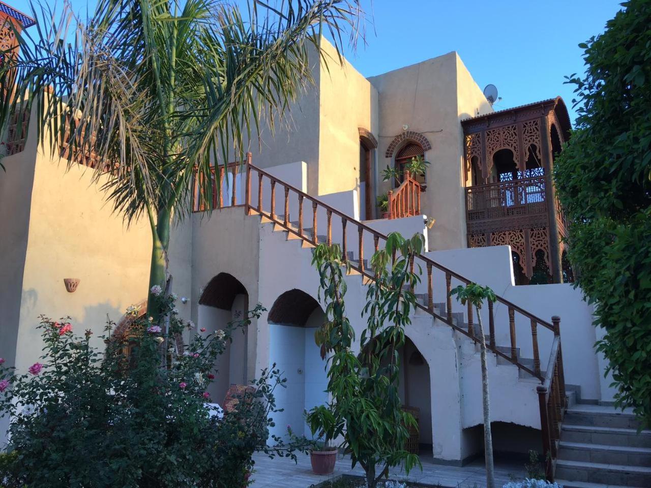 Garden view guest house