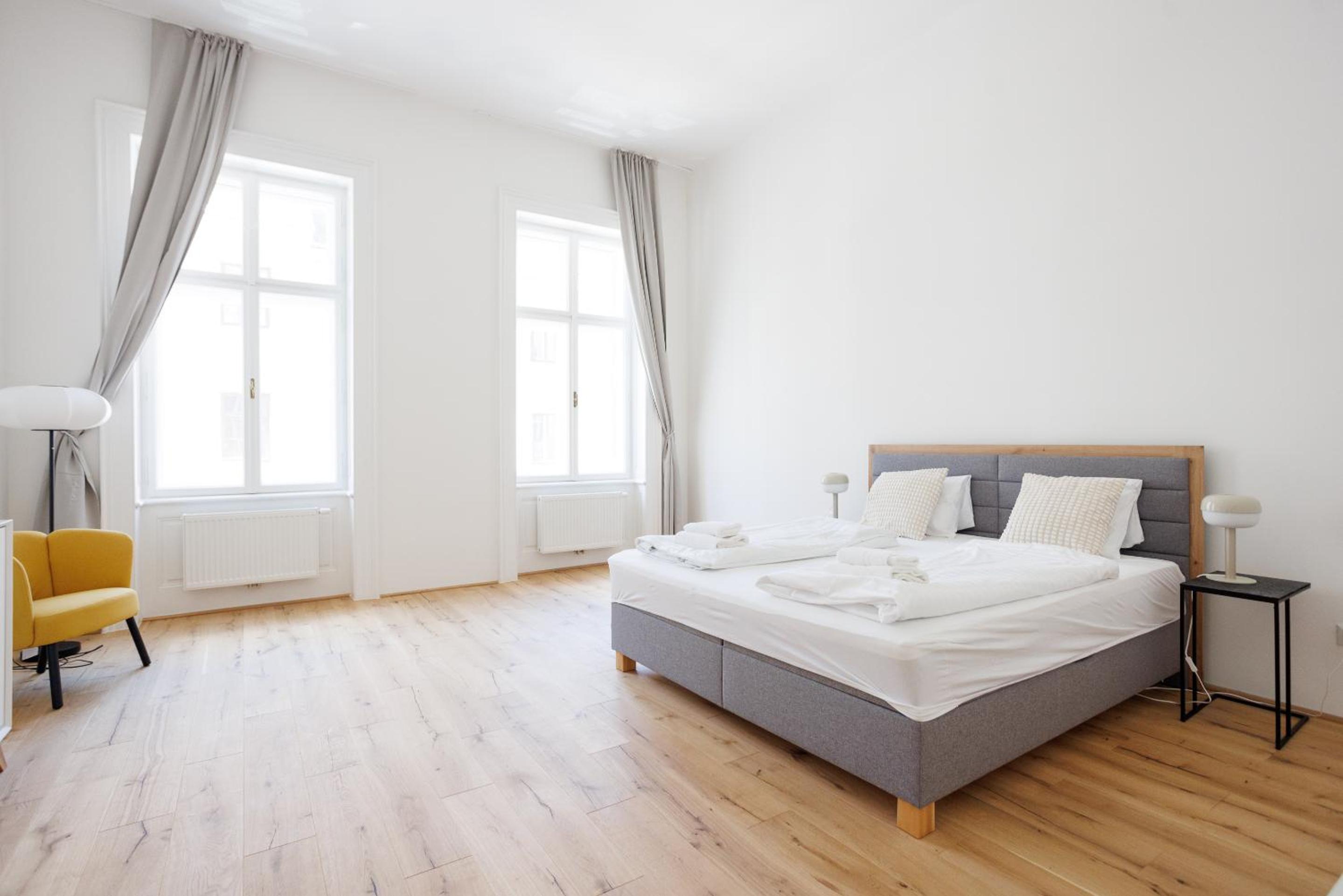 Stadtpark City Apartment is Calling - by 4ty3 Apartments