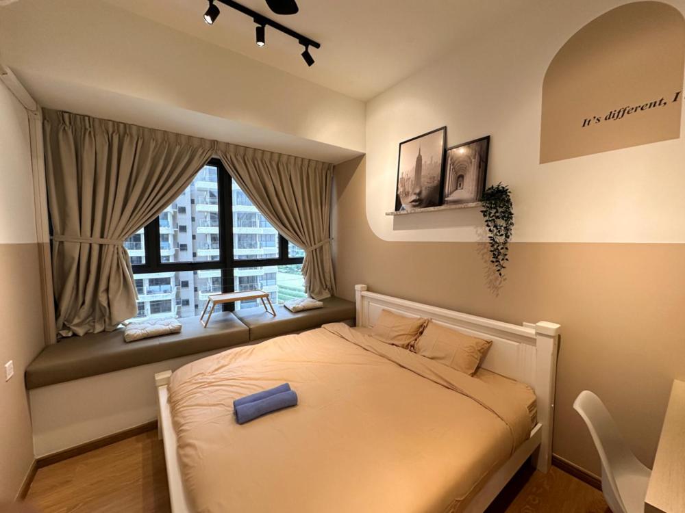 Kings Bay Country Garden Danga Bay by Cactus Homestay