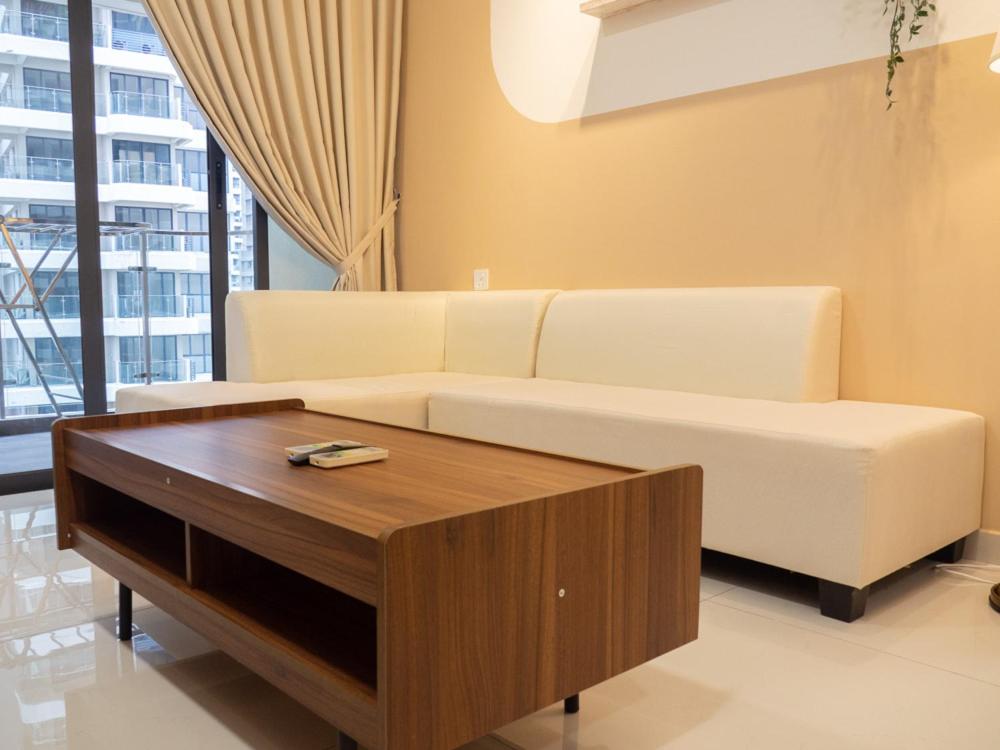 Kings Bay Country Garden Danga Bay by Cactus Homestay