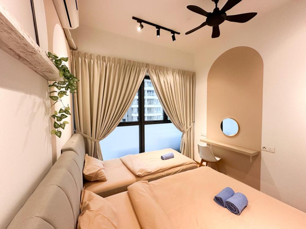 Kings Bay Country Garden Danga Bay by Cactus Homestay