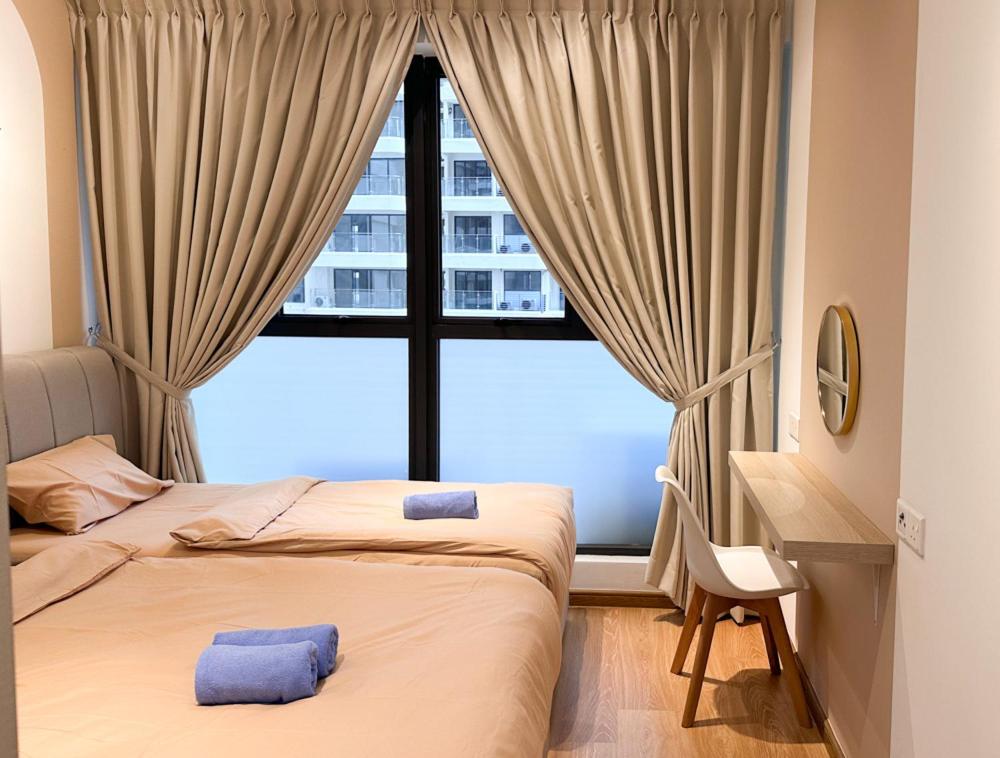 Kings Bay Country Garden Danga Bay by Cactus Homestay