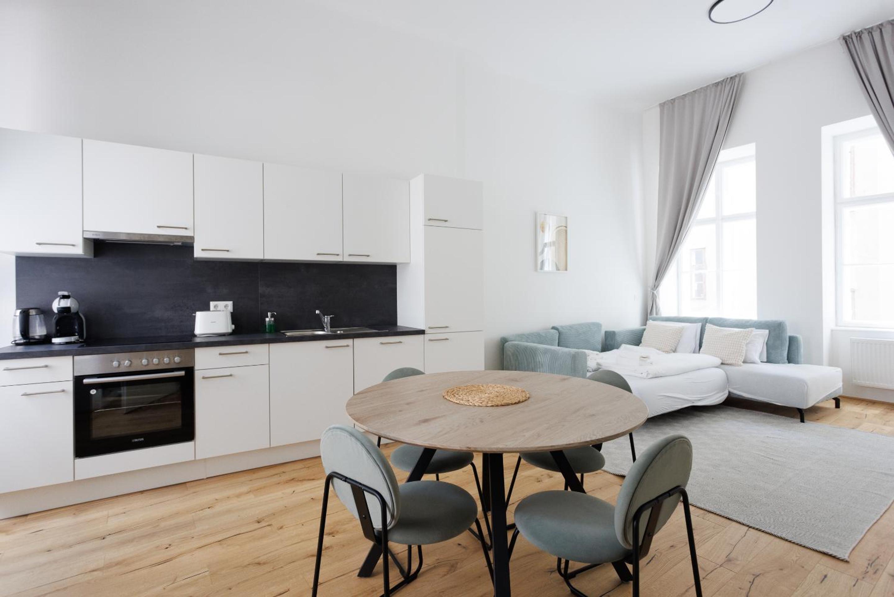 Stadtpark City Apartment is Calling - by 4ty3 Apartments