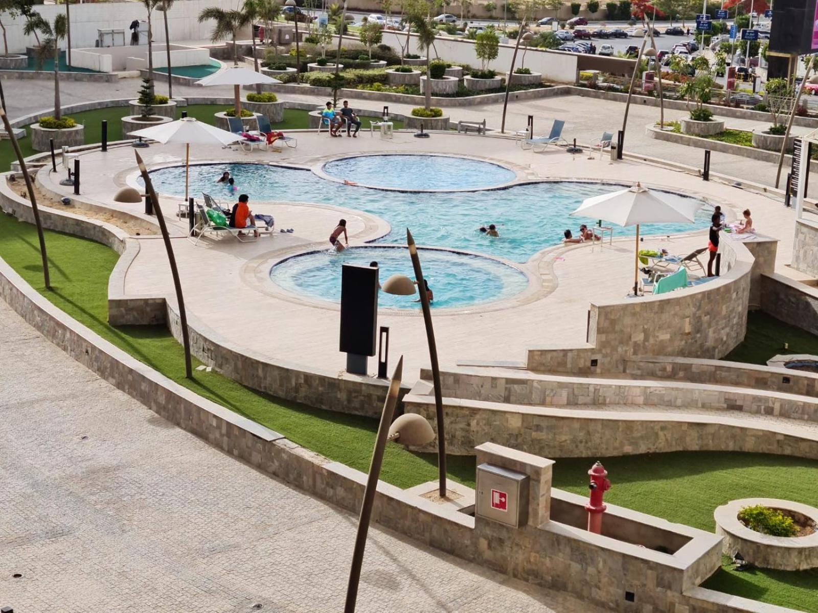 Sunny Duplex with Pool access in Porto-NewCairo Mall