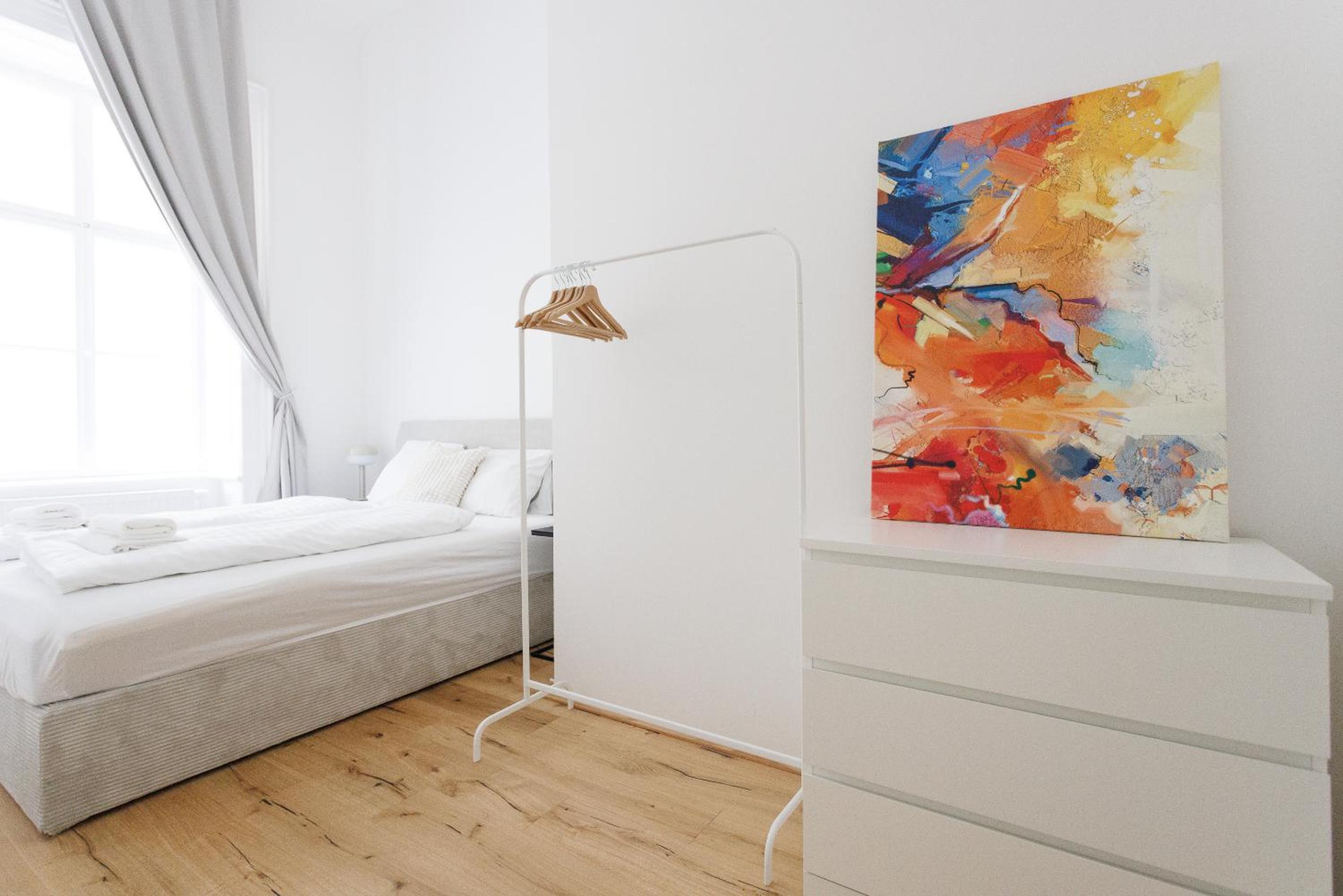 Stadtpark City Apartment is Calling - by 4ty3 Apartments