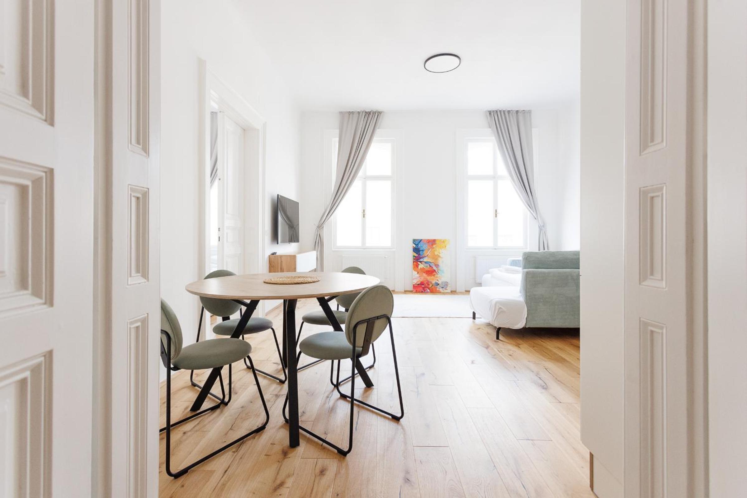 Stadtpark City Apartment is Calling - by 4ty3 Apartments