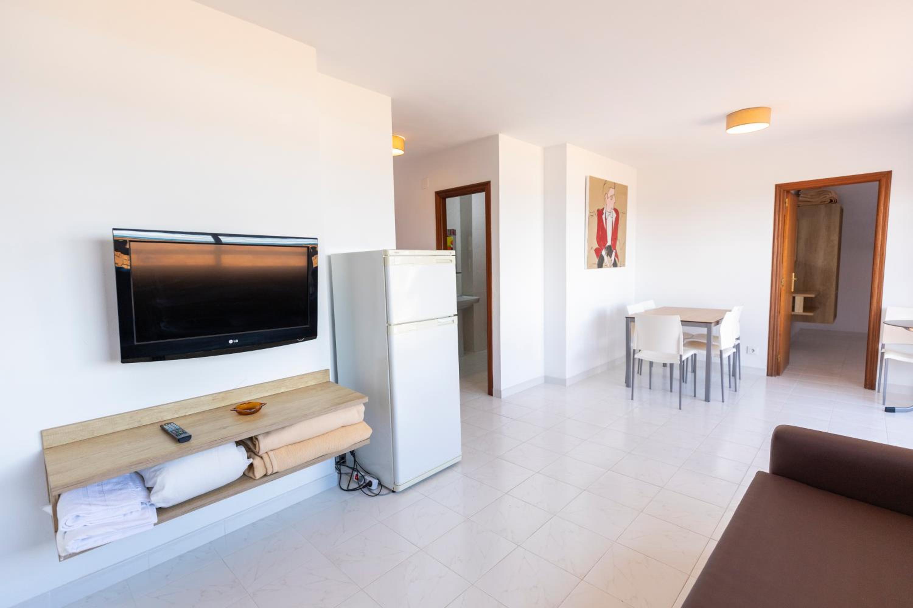 Apartamentos Regollera