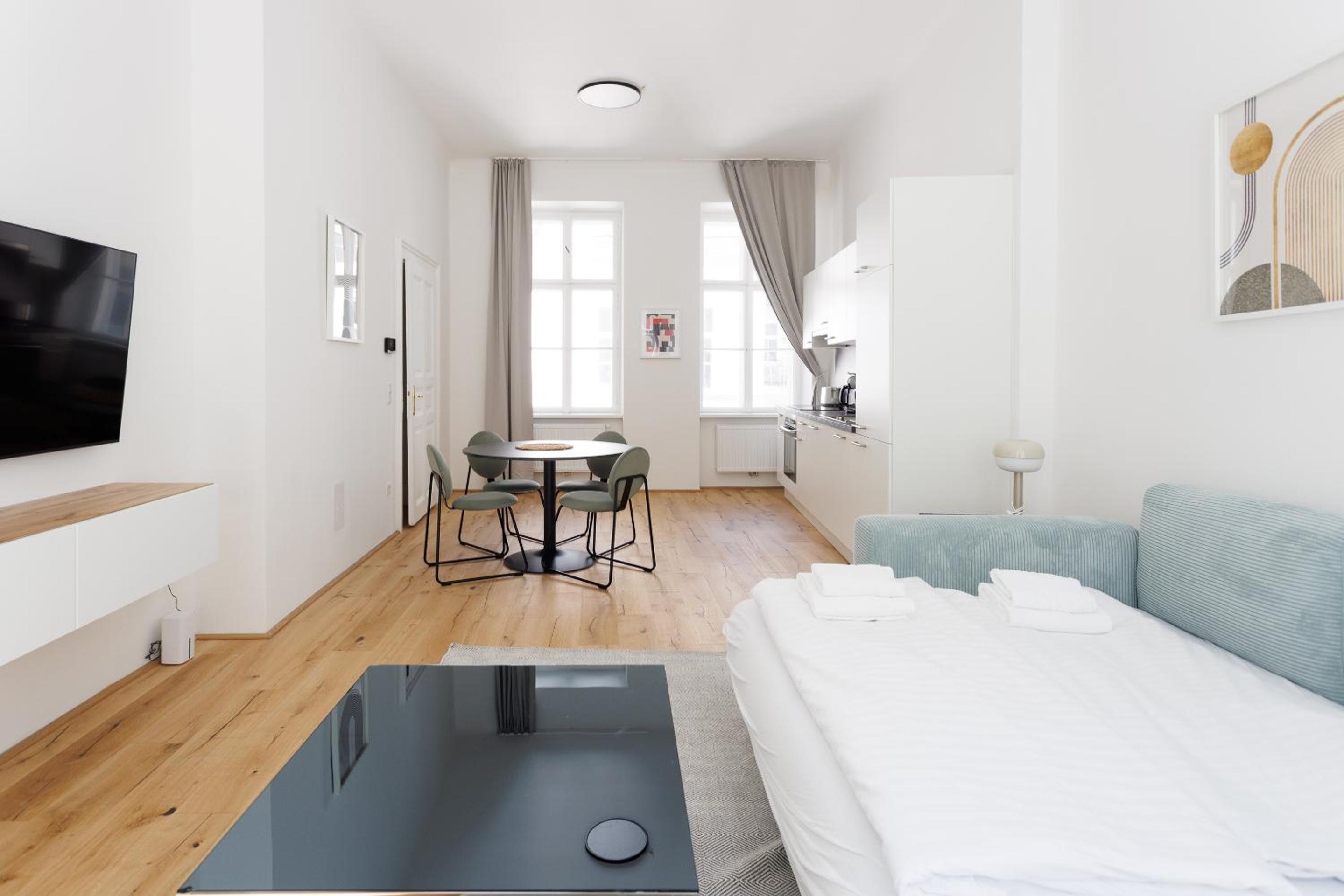 Stadtpark City Apartment is Calling - by 4ty3 Apartments