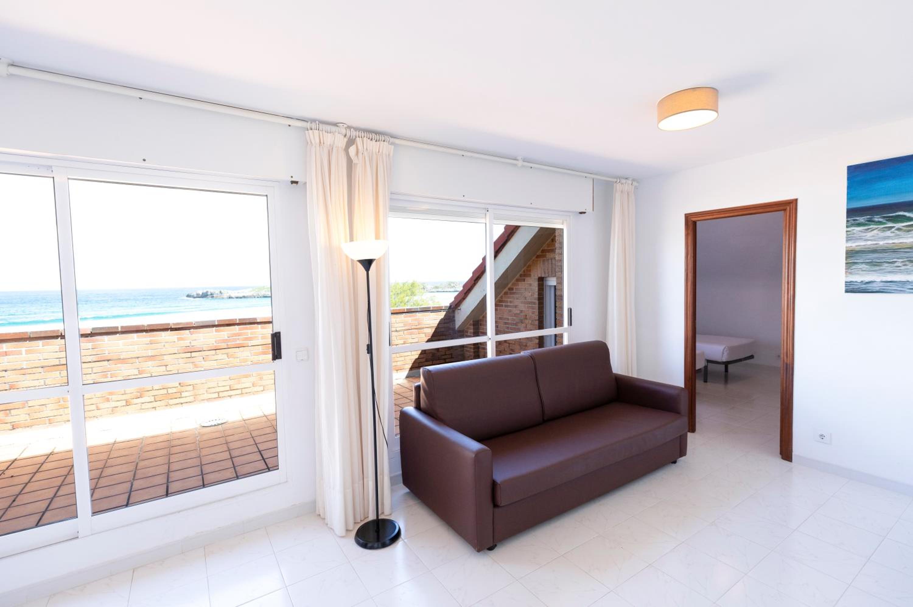 Apartamentos Regollera