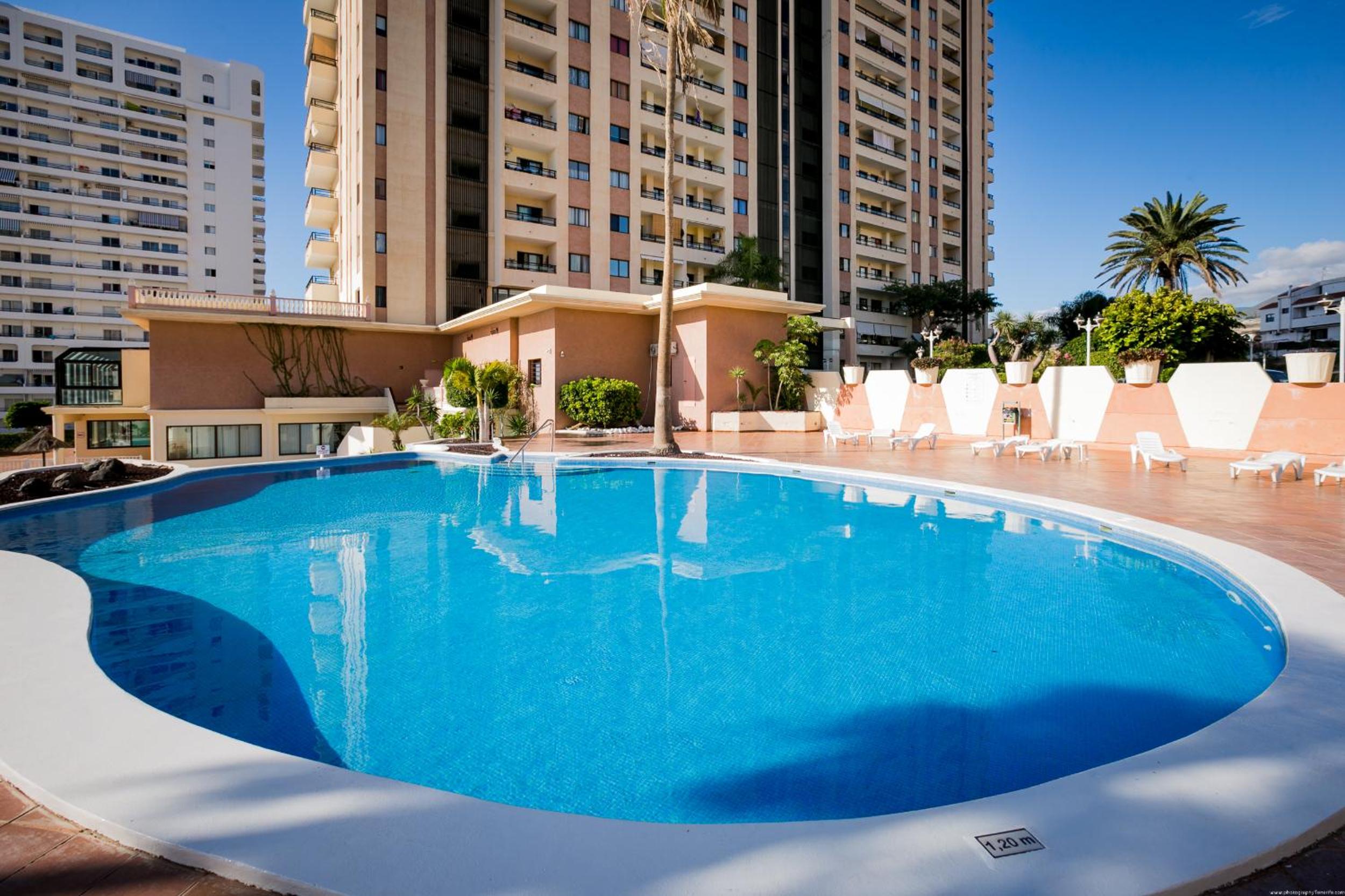 Club Paraiso Sunset