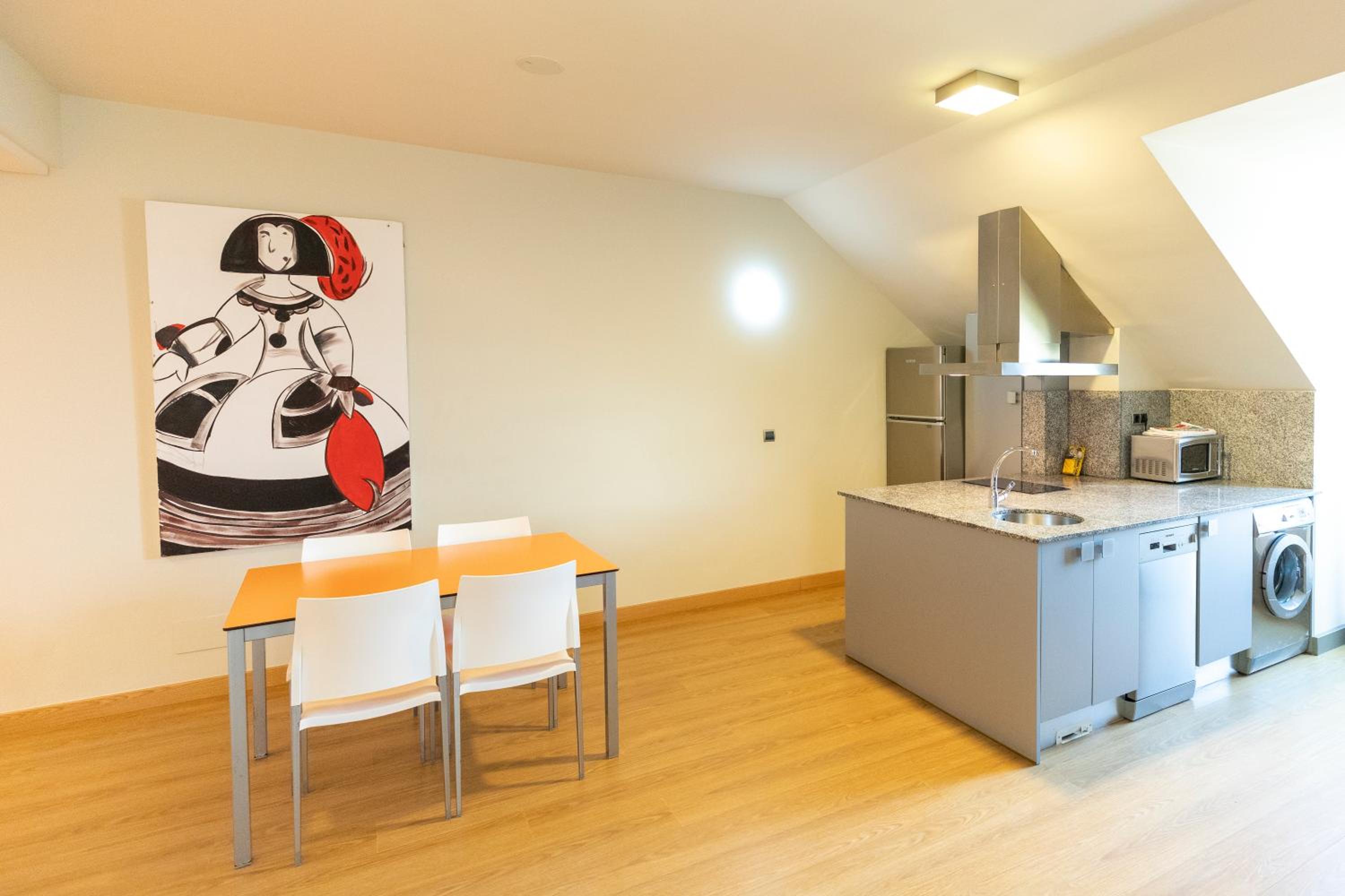 Apartamentos Maritimo Ris con garaje