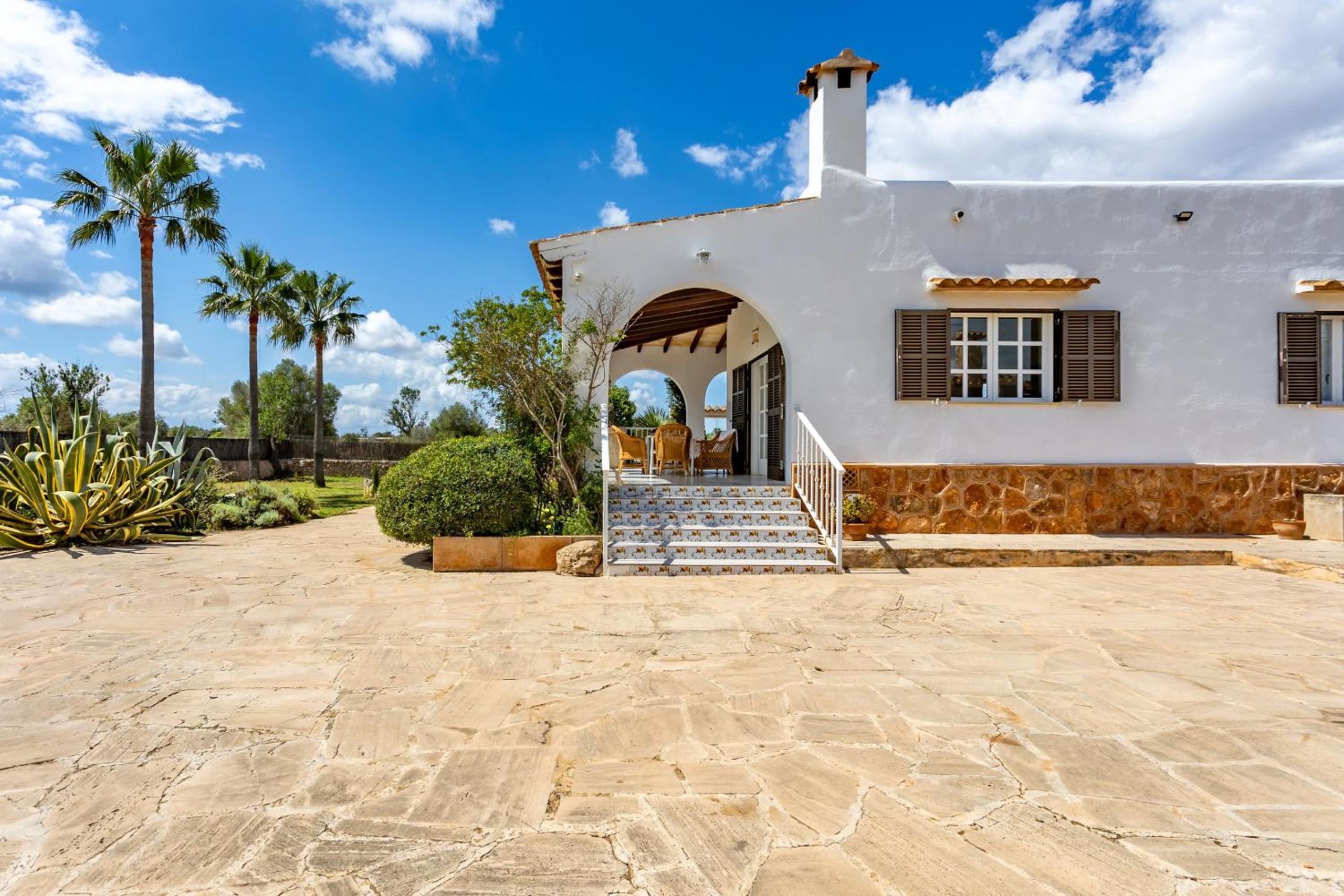 Chalet Irene by dracmallorca view 3