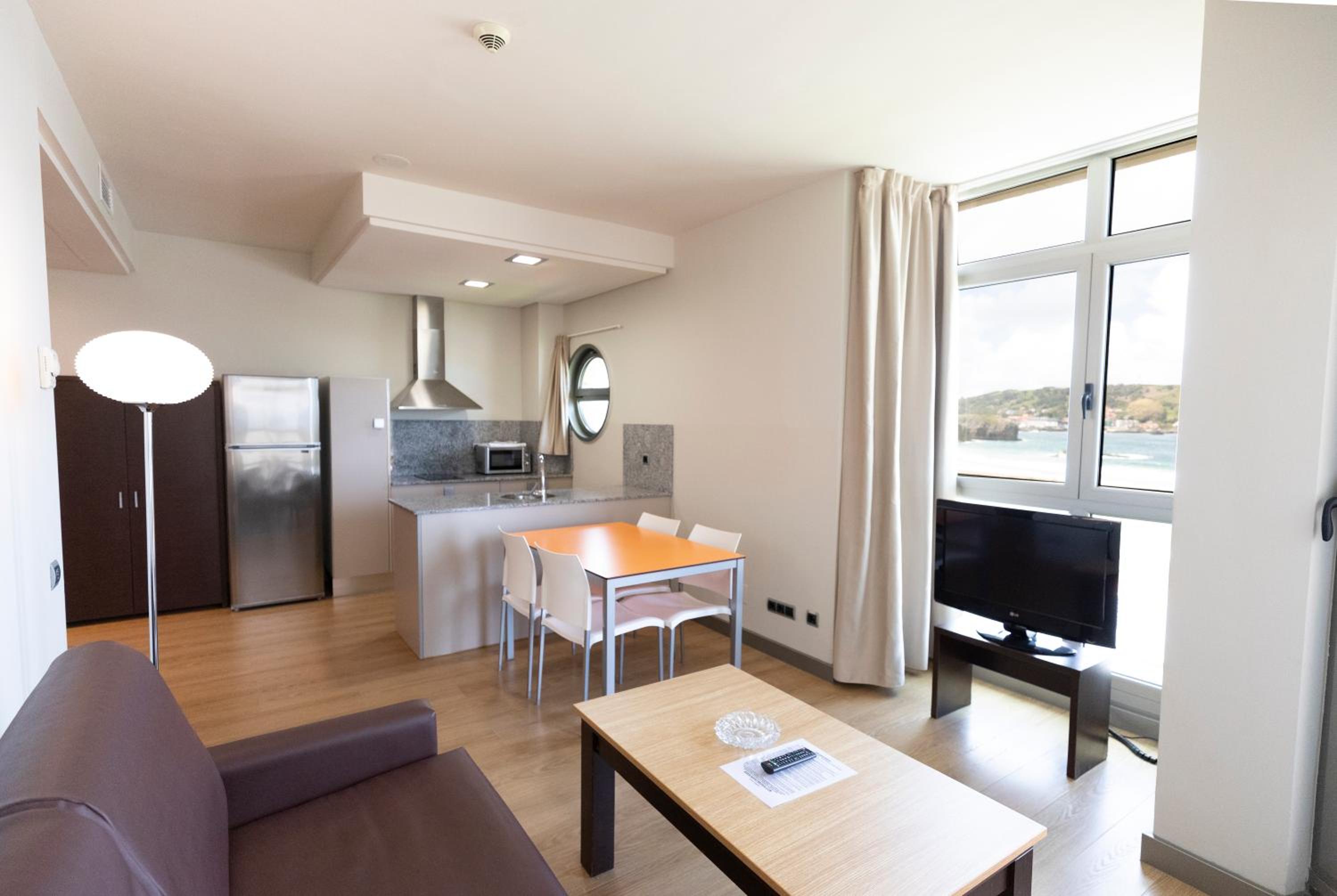Apartamentos Maritimo Ris con garaje
