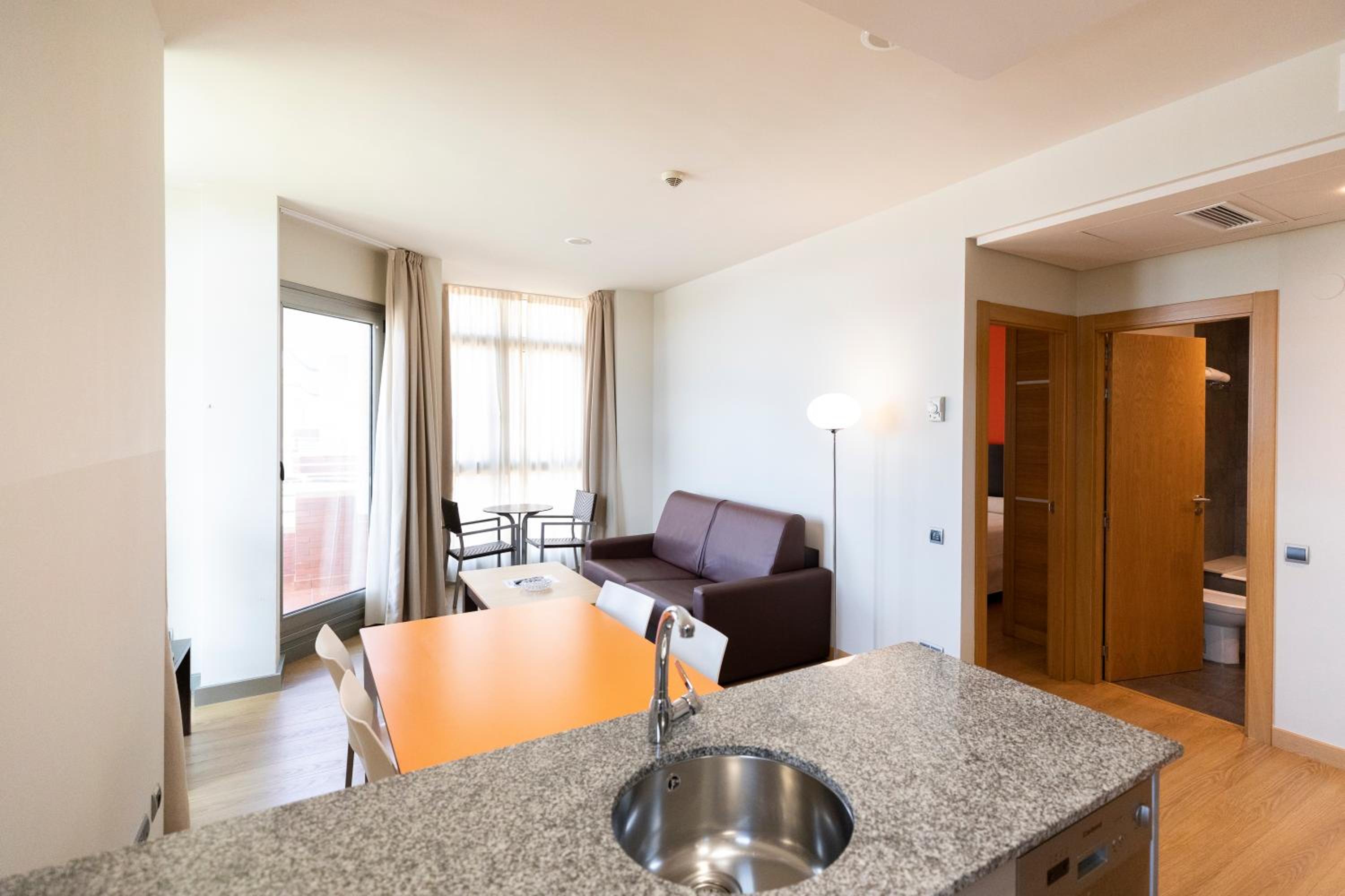 Apartamentos Maritimo Ris con garaje