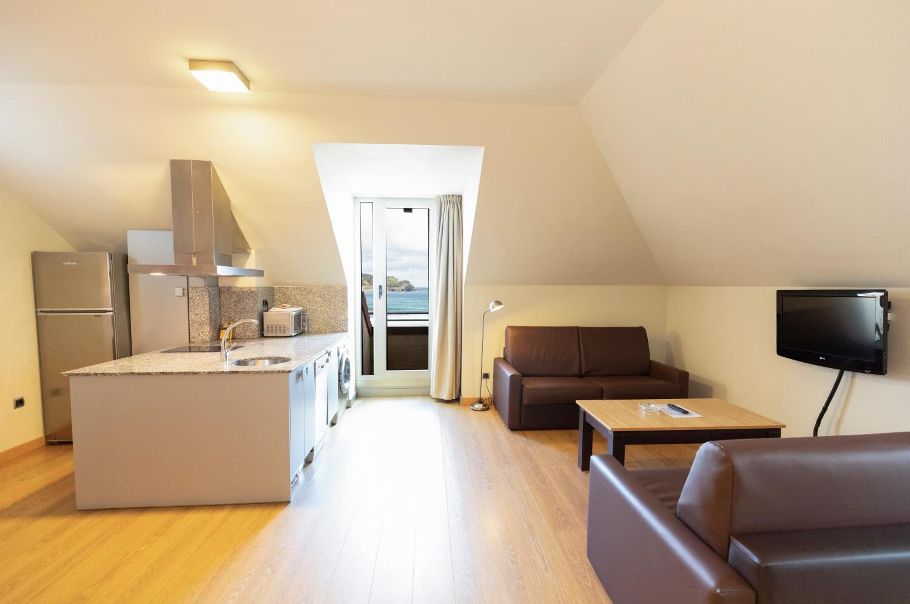 Apartamentos Maritimo Ris con garaje