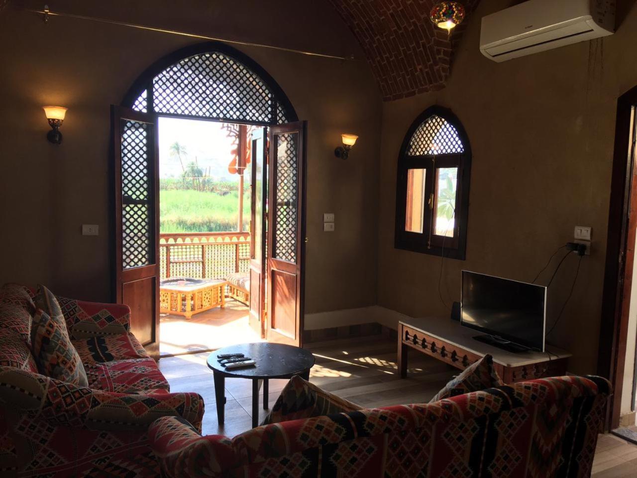 Garden view guest house