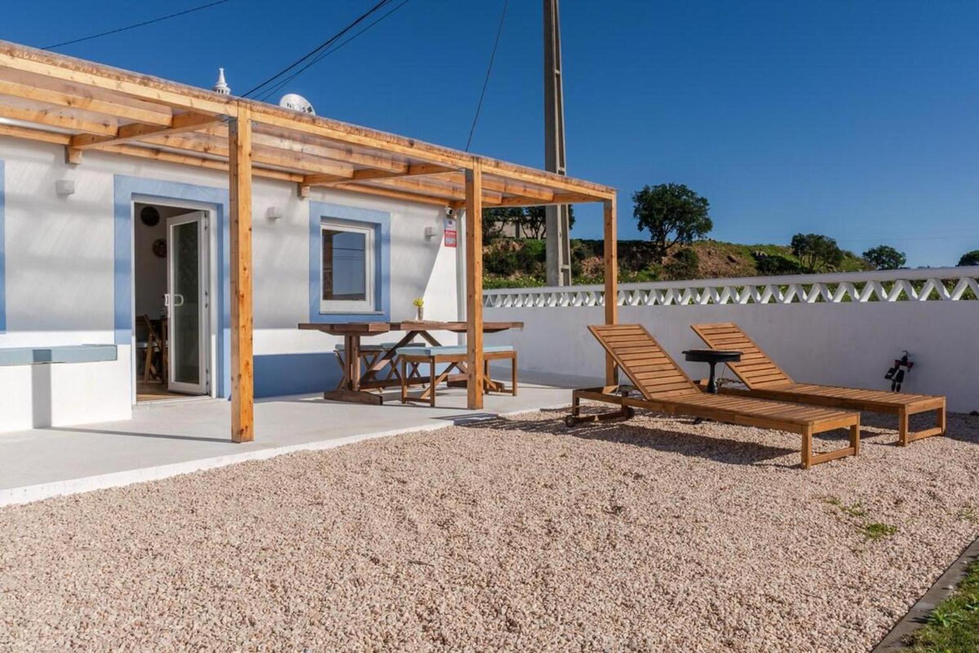 Cottage in Aljezur- 2 bed ensuite-Casinha da Ivone view 5