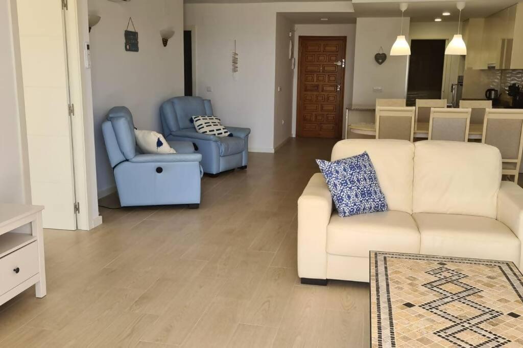 Luxurious beach apartment Mistral El Campello