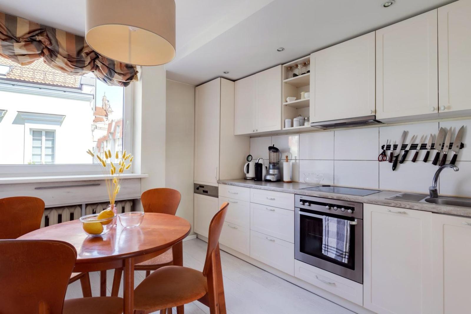 Cozy and bright central apartment
