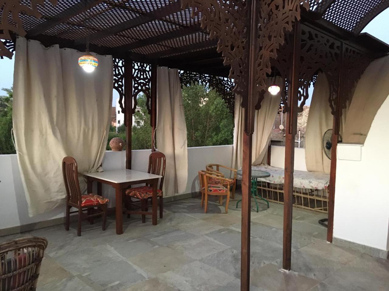 Garden view guest house