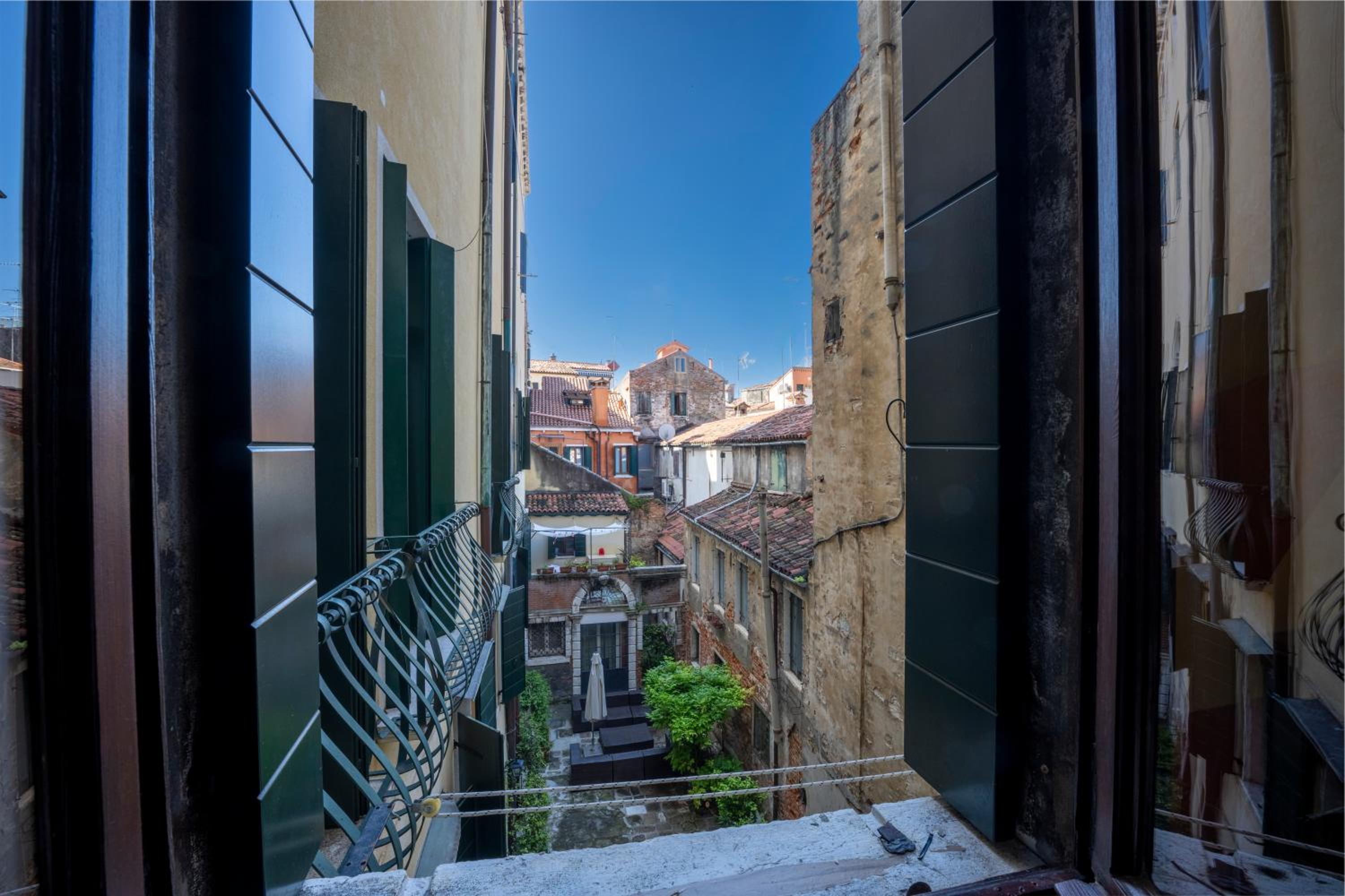 Savoia e jolanda Apartments