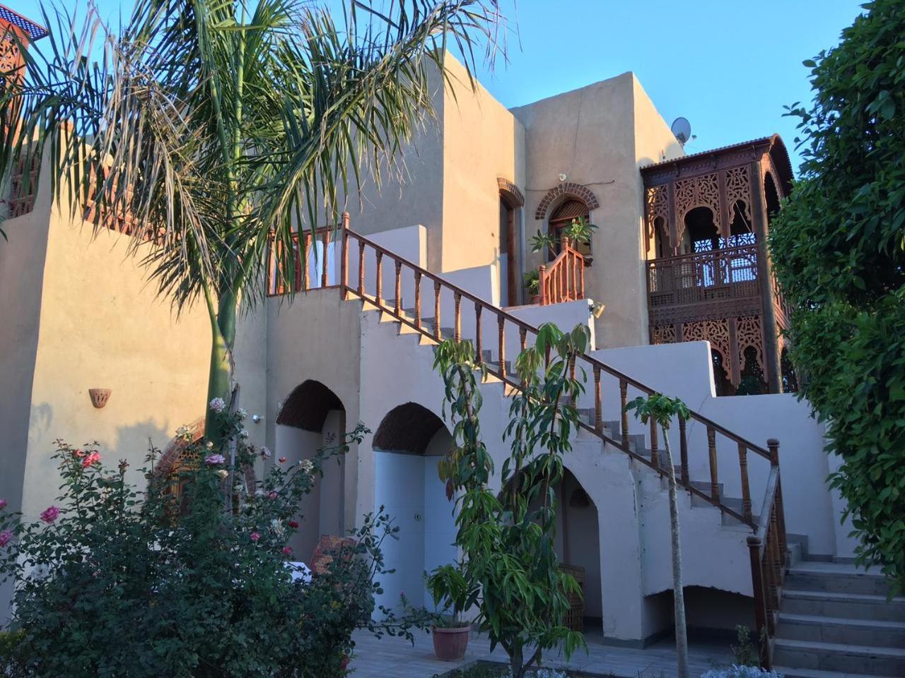 Garden view guest house