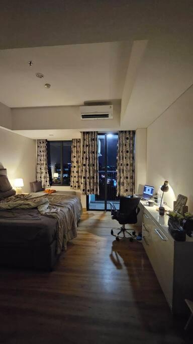 Southgate Apartment, Sebelah Aeon Mall TB view 4