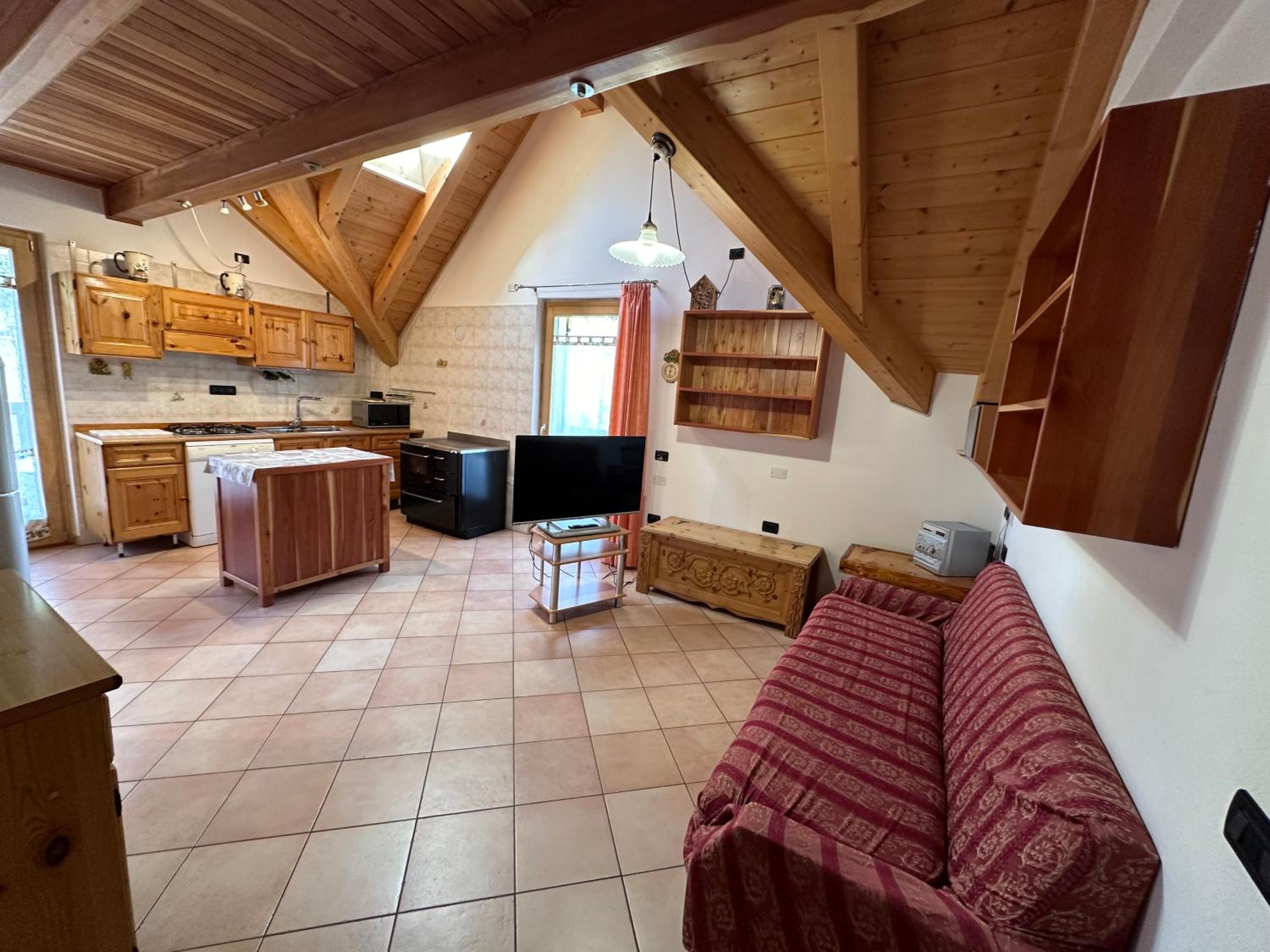 Appartamento Le Rive view 2