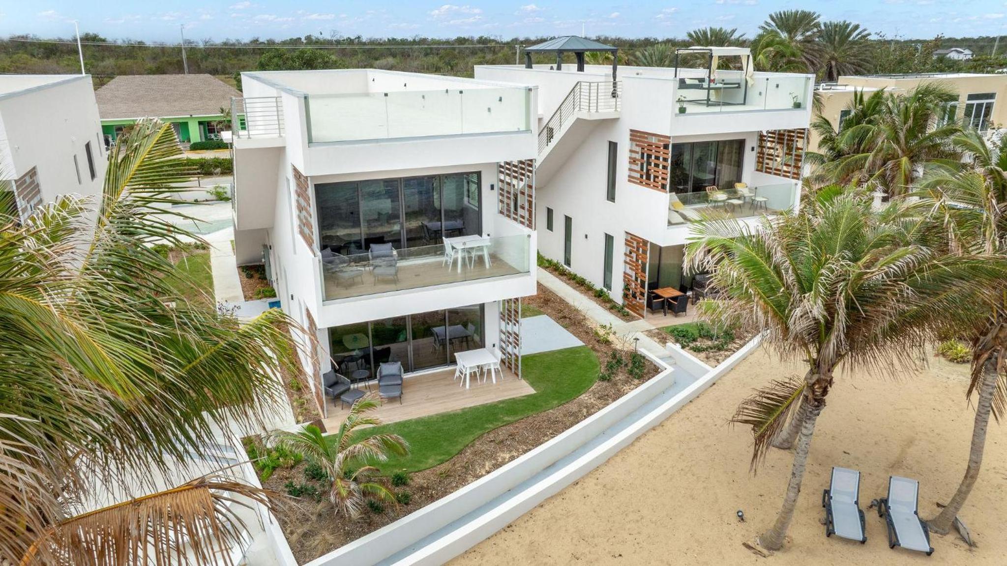 Silver Reef 4 Oceanfront Condo