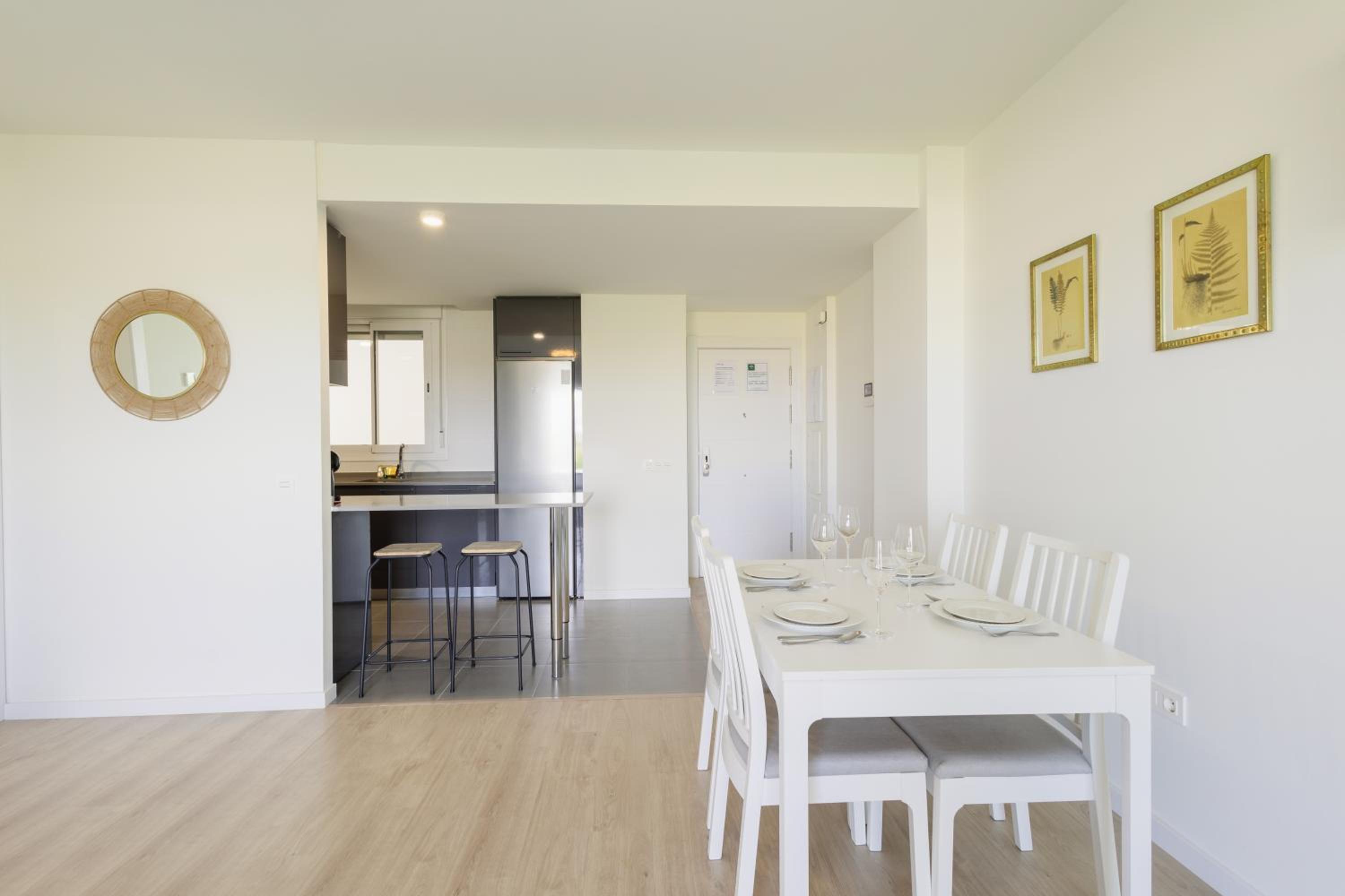 Contemporary 2 bedroom apartment in Nueva Andalucia