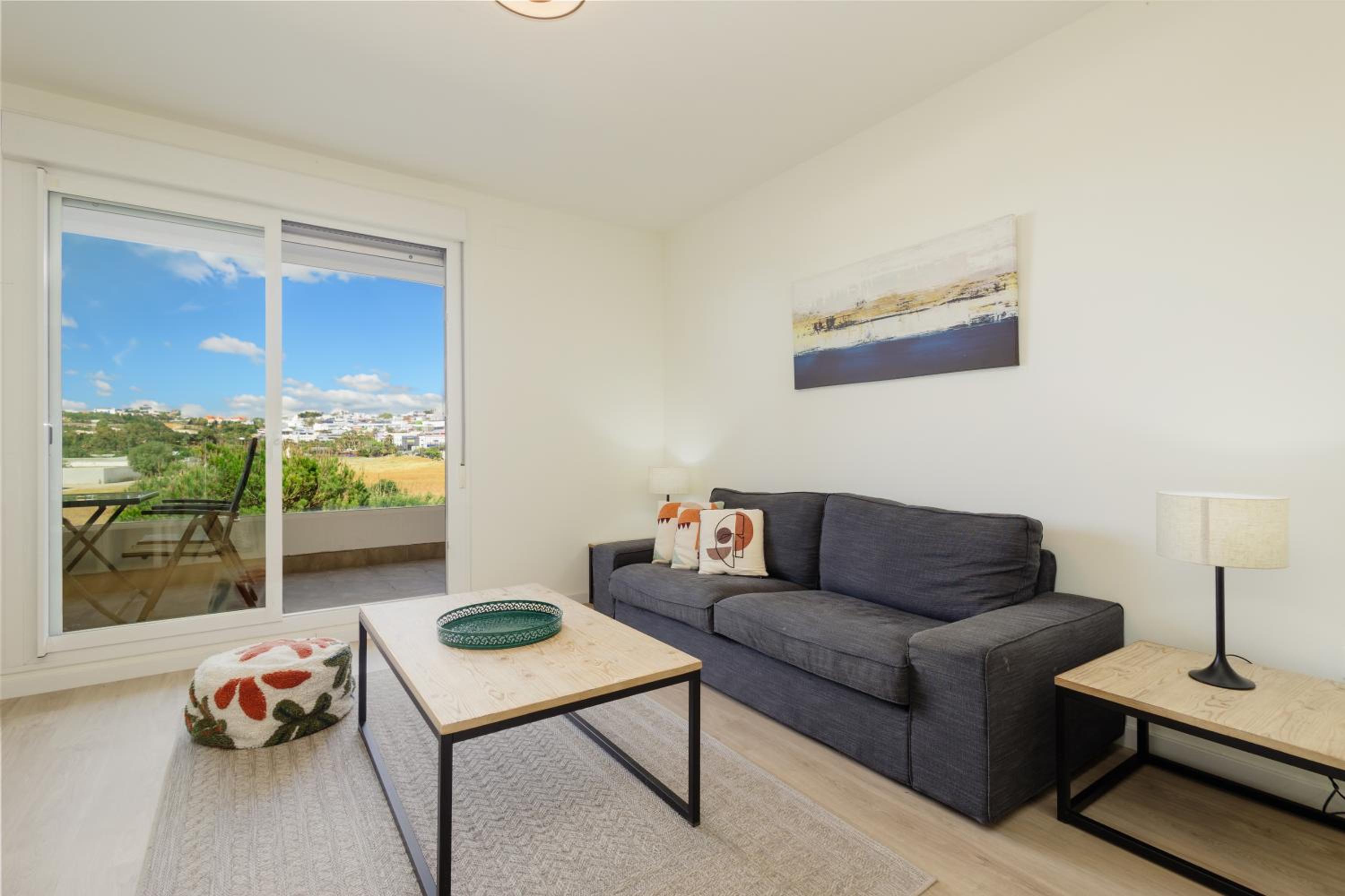 Contemporary 2 bedroom apartment in Nueva Andalucia