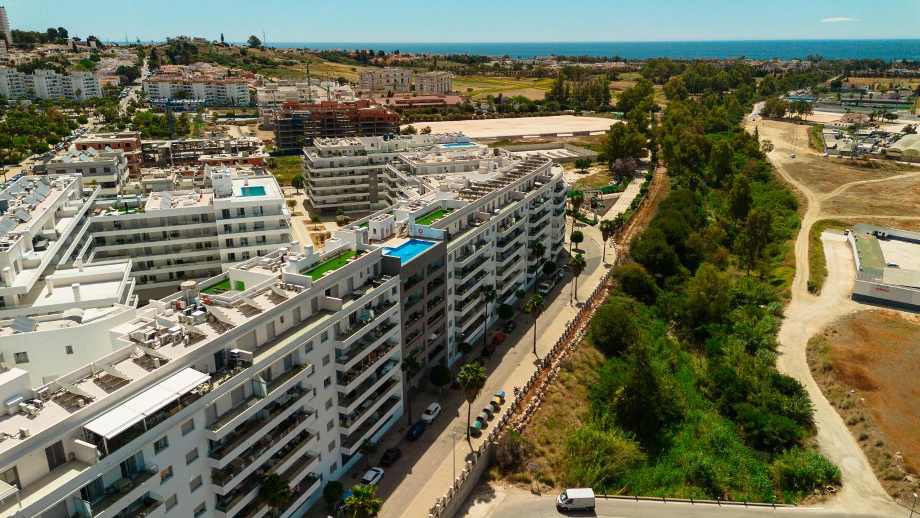 Contemporary 2 bedroom apartment in Nueva Andalucia