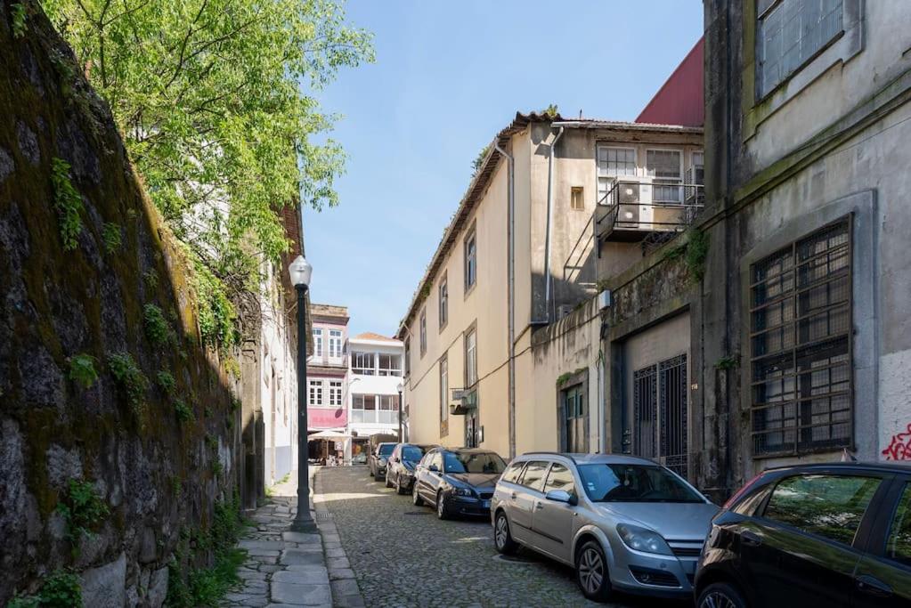 Cedofeita Studio - Your Porto Escape view 4