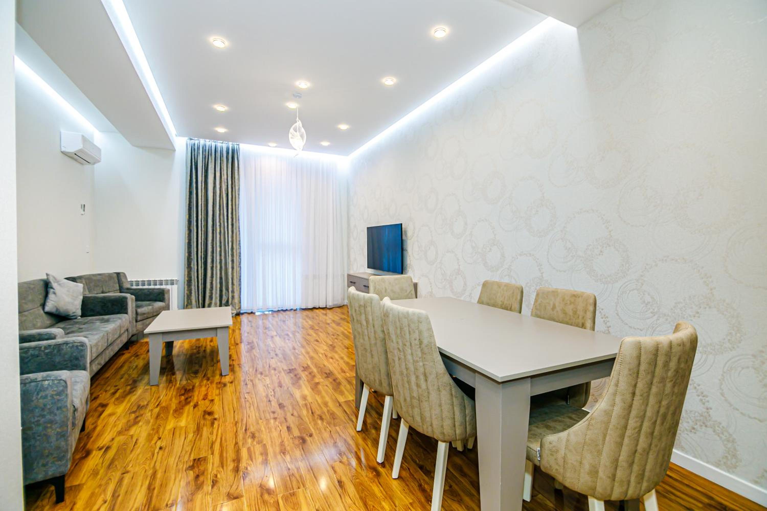 Green Island Apartment
