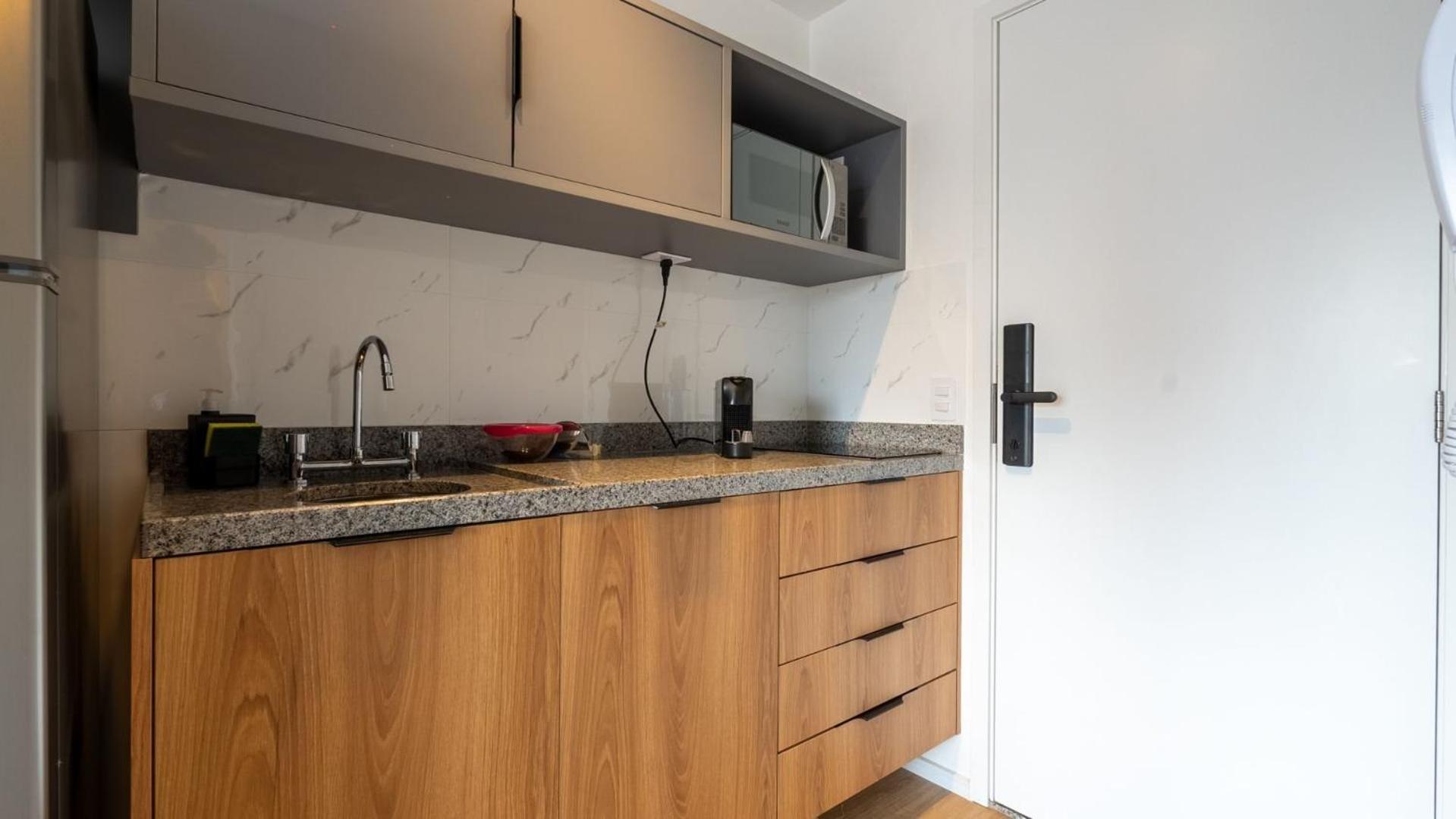 Studios modernos e completos ao lado da estação Vila Mariana