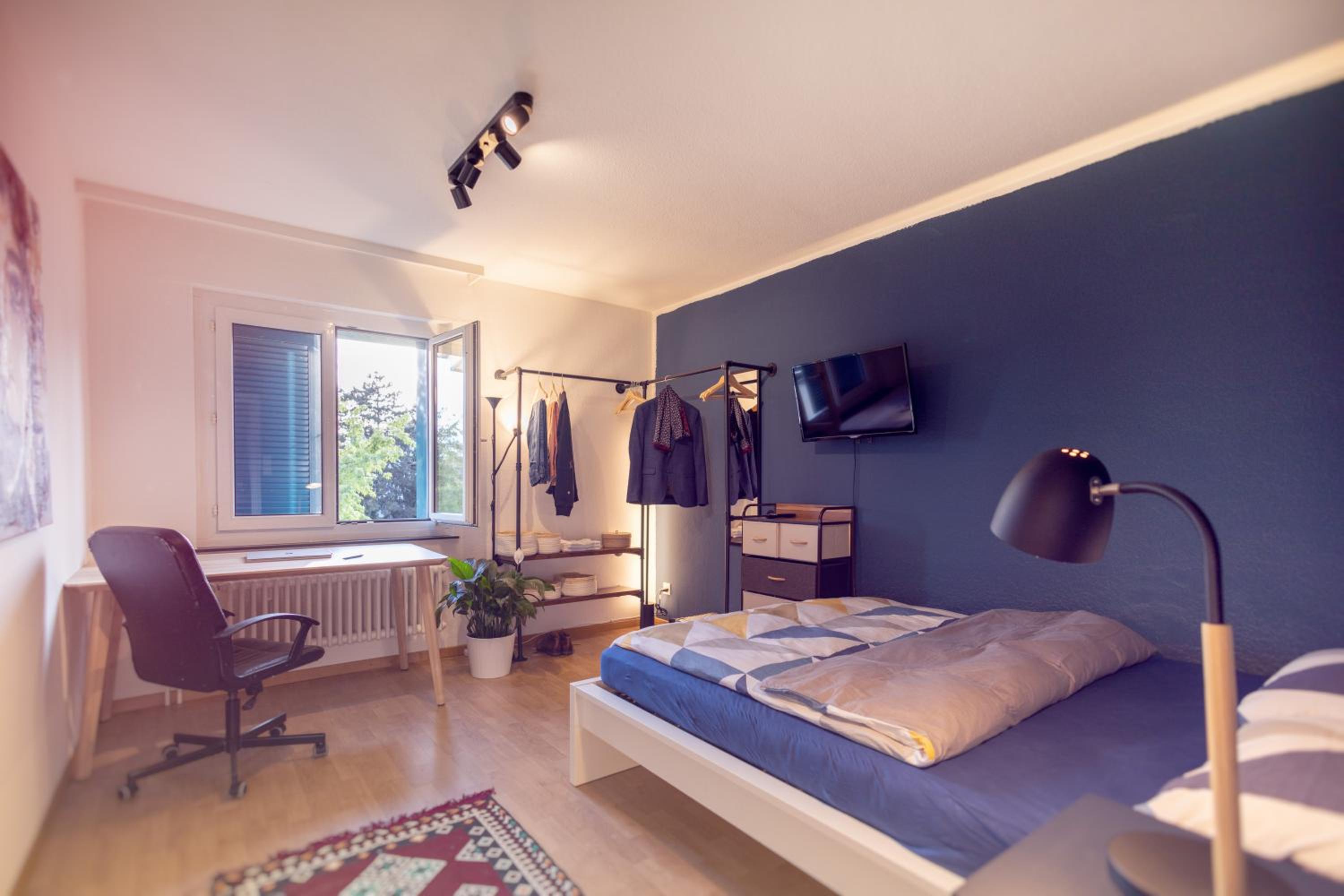 all you need - 20 Minutes to Mainstation - own room in shared flat