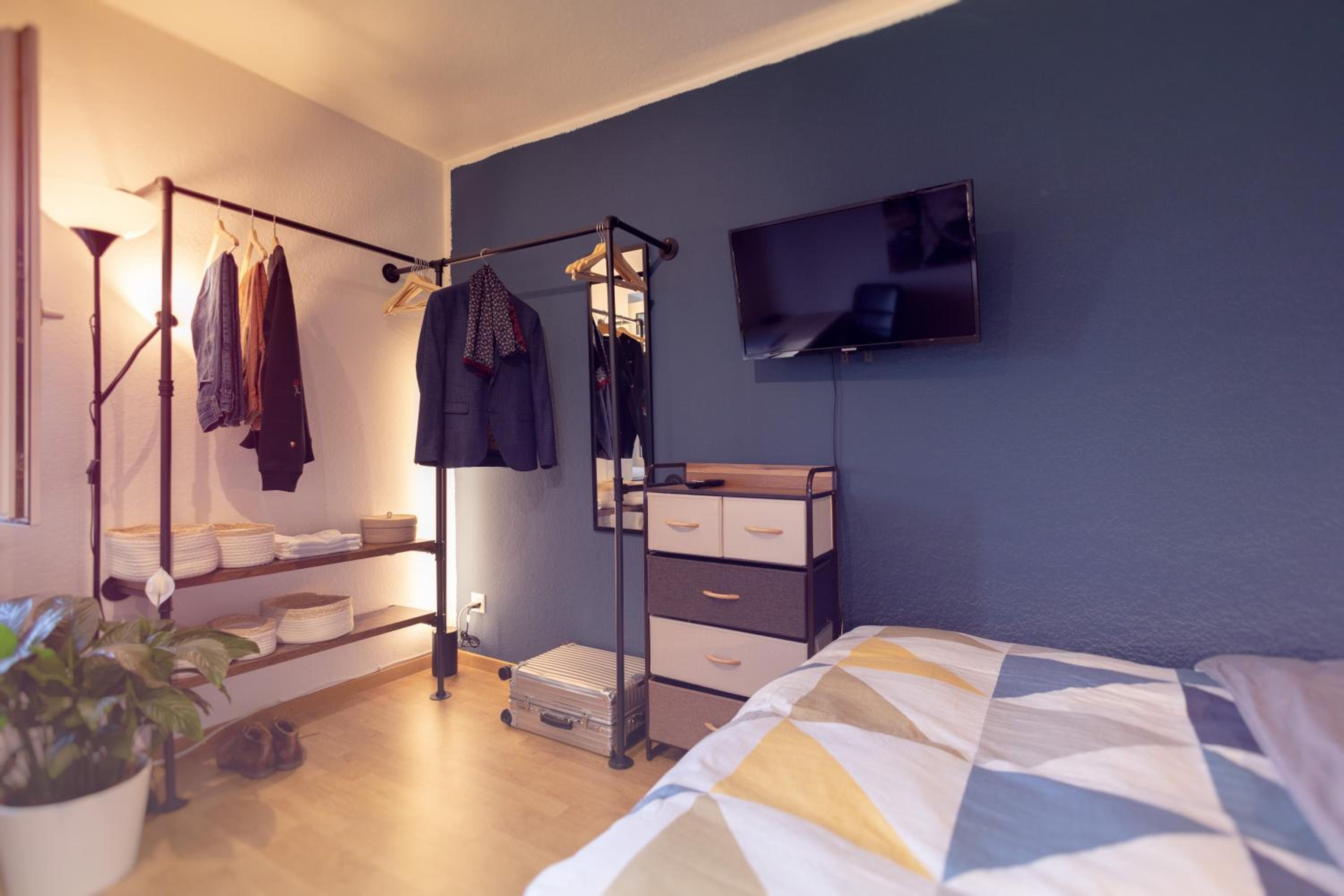 all you need - 20 Minutes to Mainstation - own room in shared flat