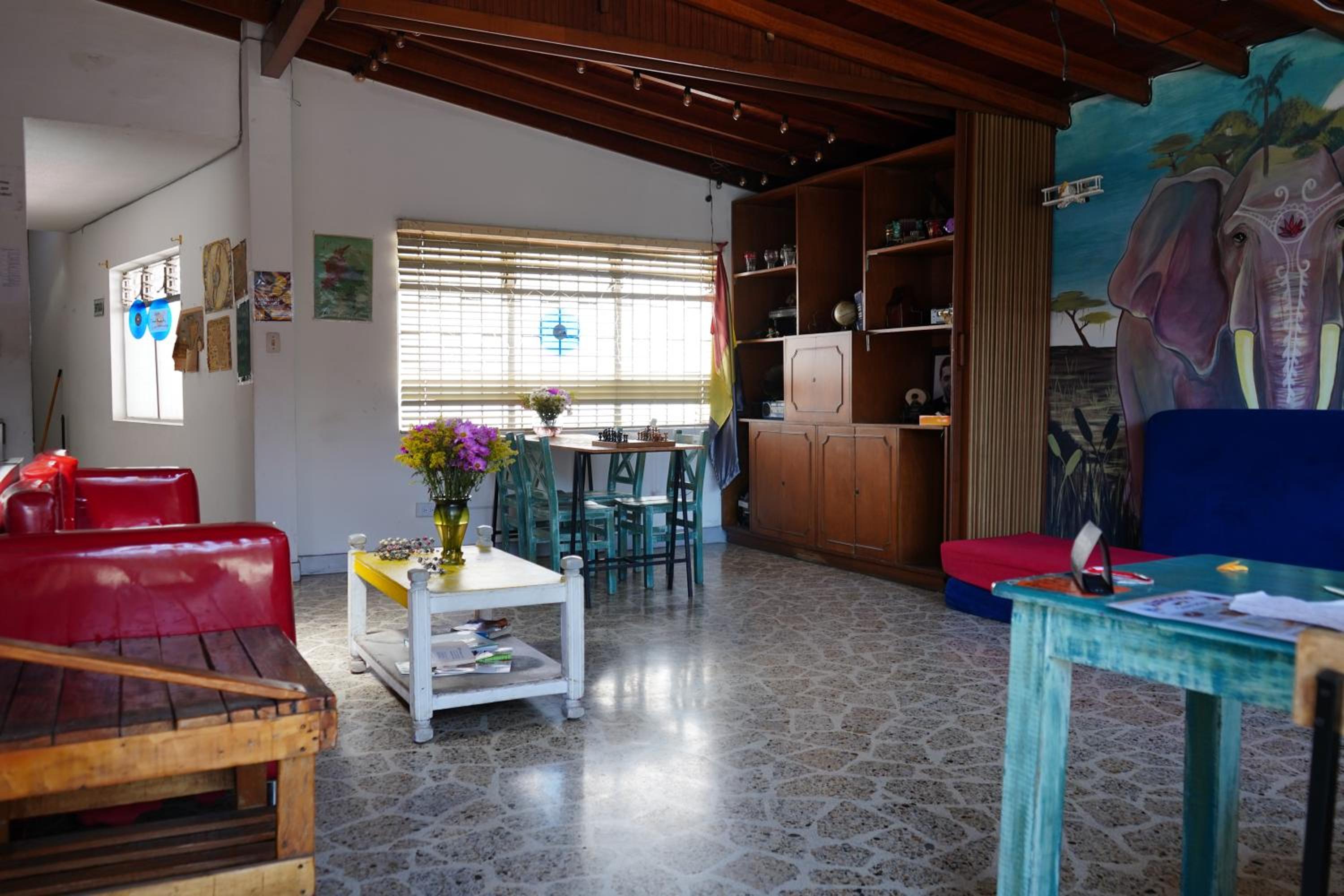 Casa Almarita Laureles - Estadio