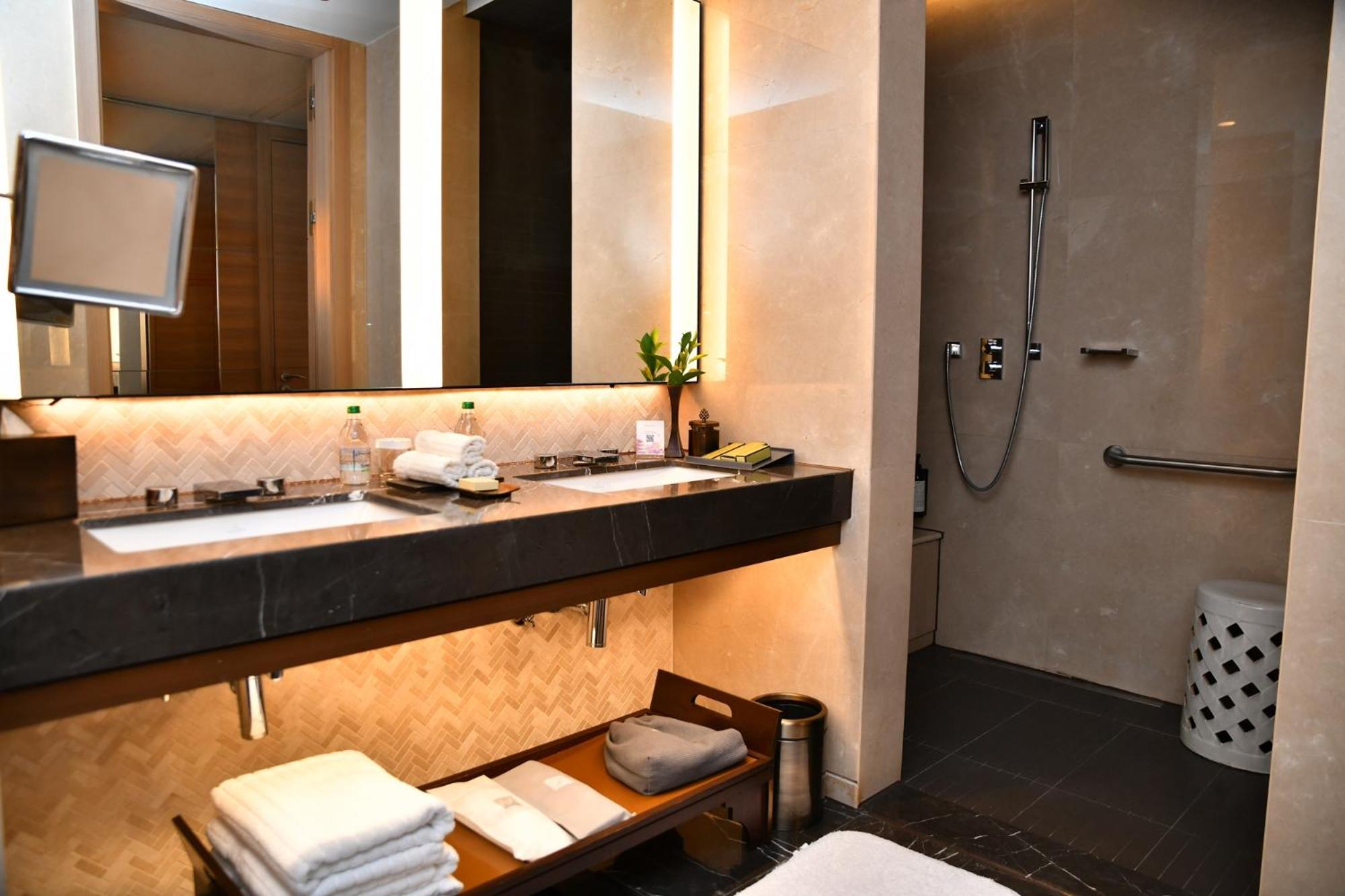 Fairmont Quasar İstanbul Otel - Image 61