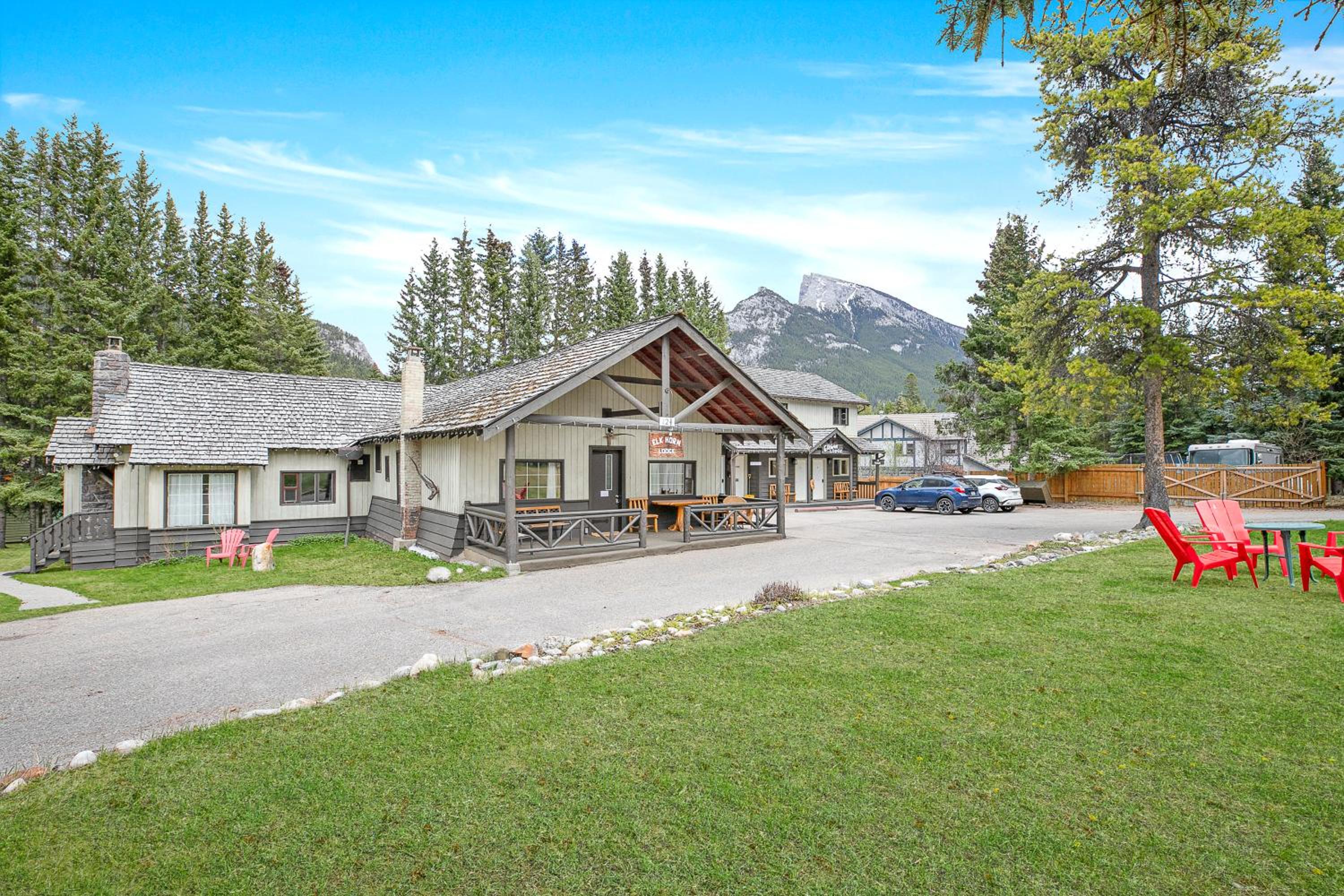 Elkhorn Lodge Vacation Rentals