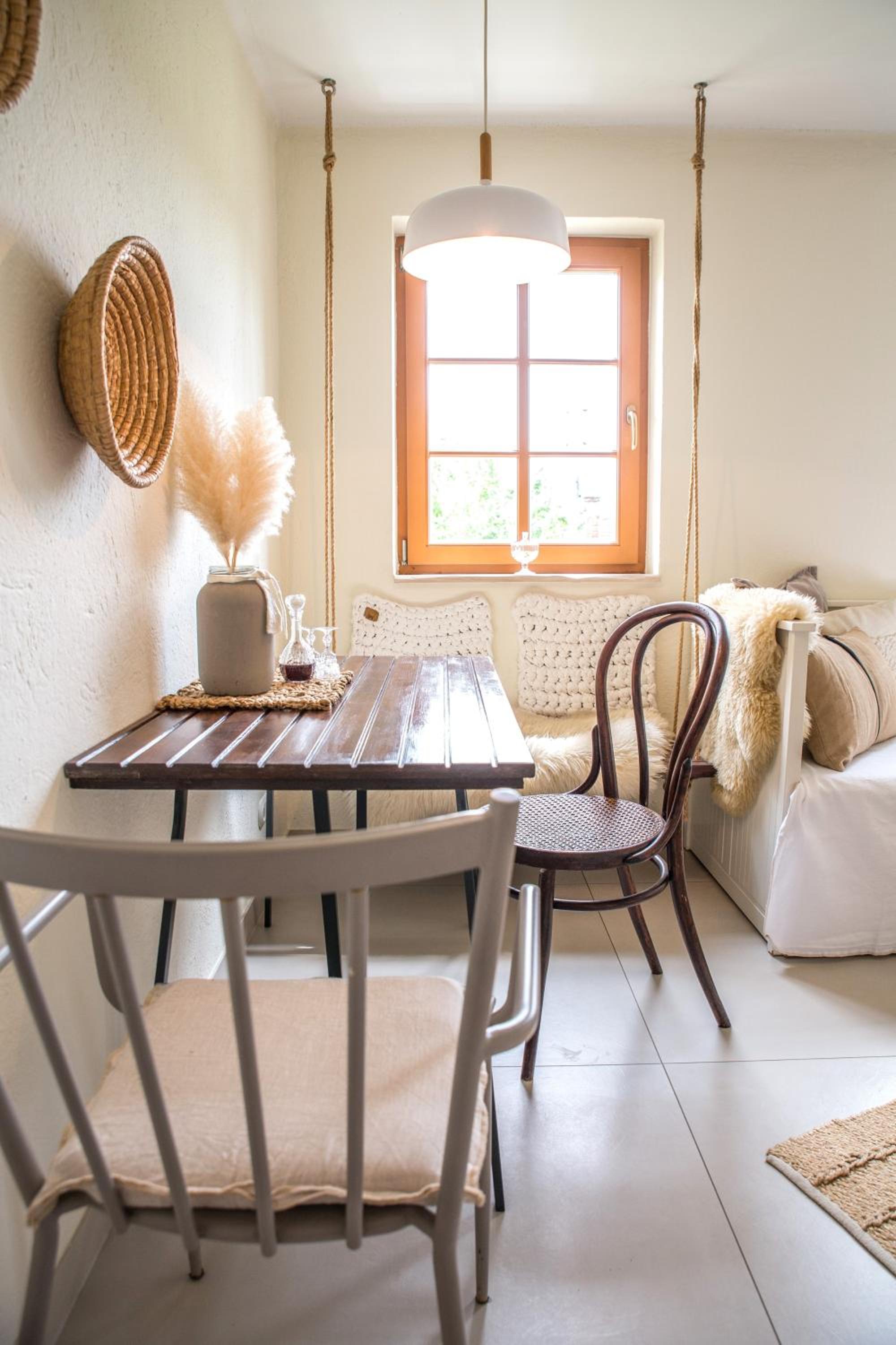 Weinloft I by WEINLOFTS