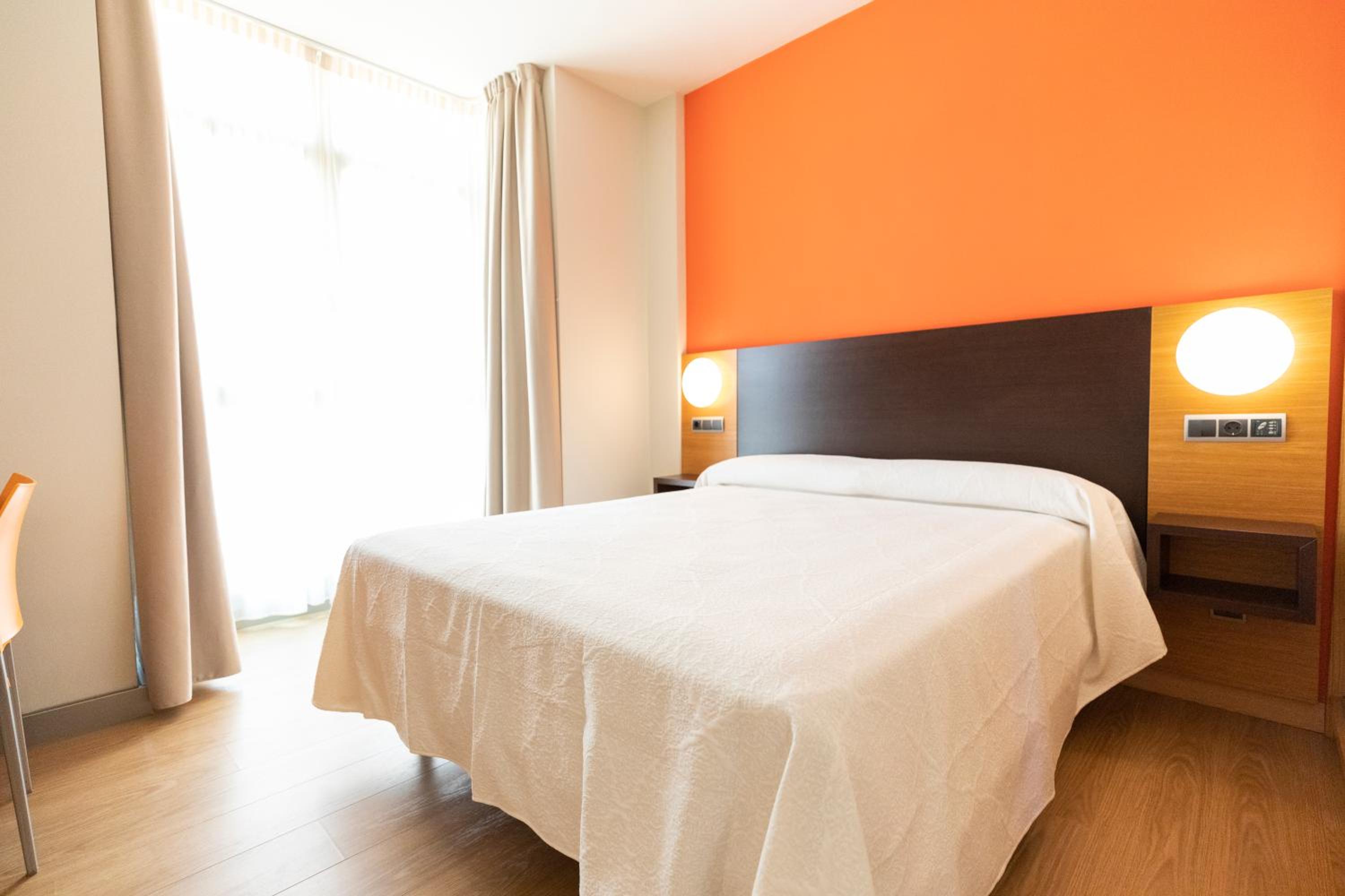 Apartamentos Maritimo Ris con garaje