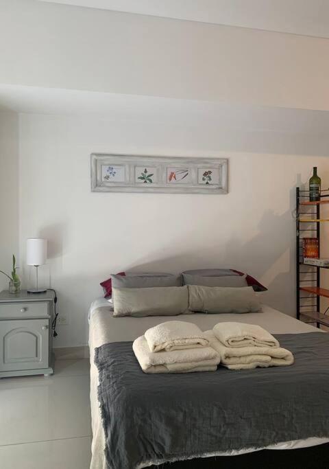 Impecable estudio en lujoso edificio en Caballito